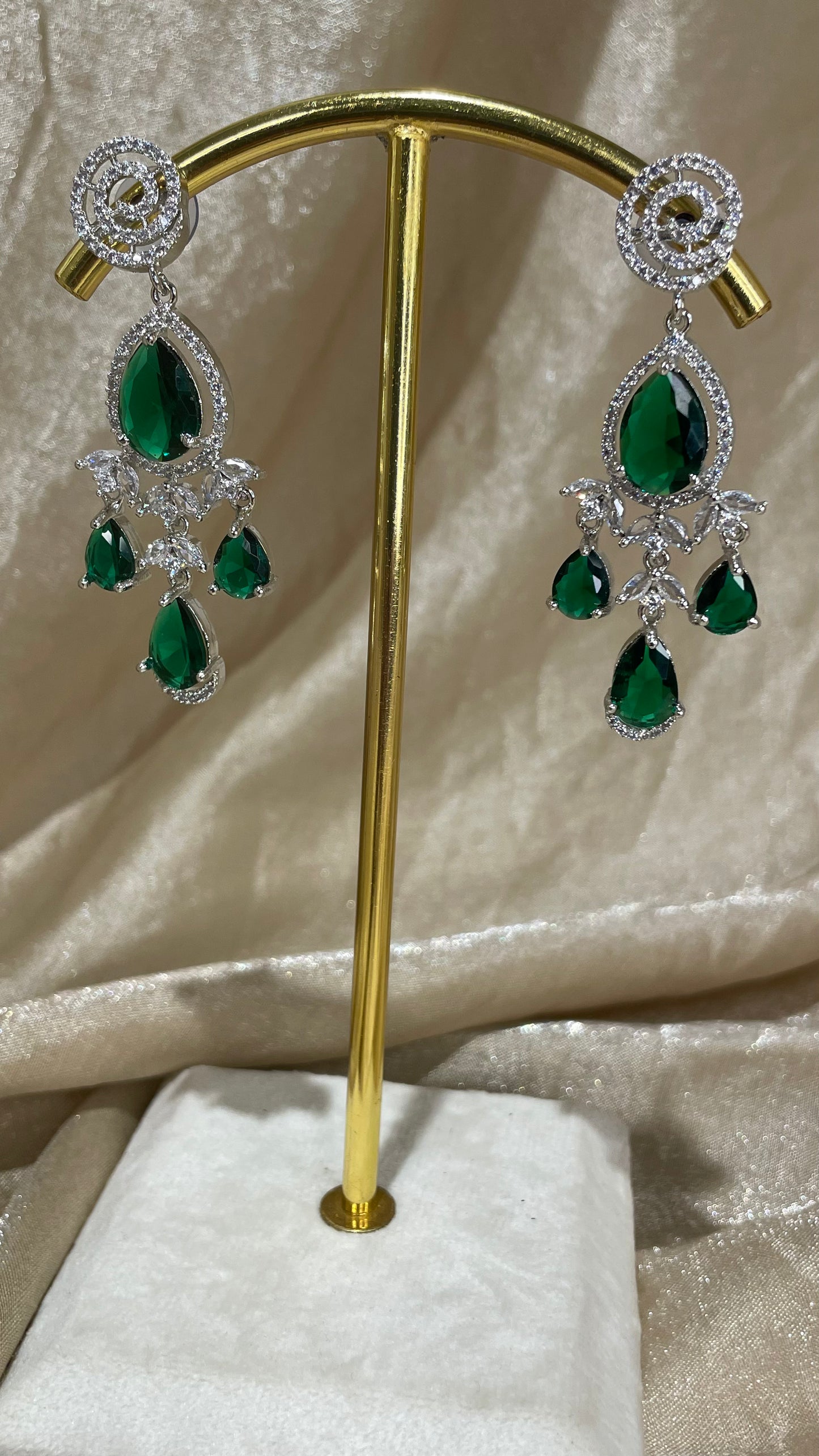 emerald green necklace set