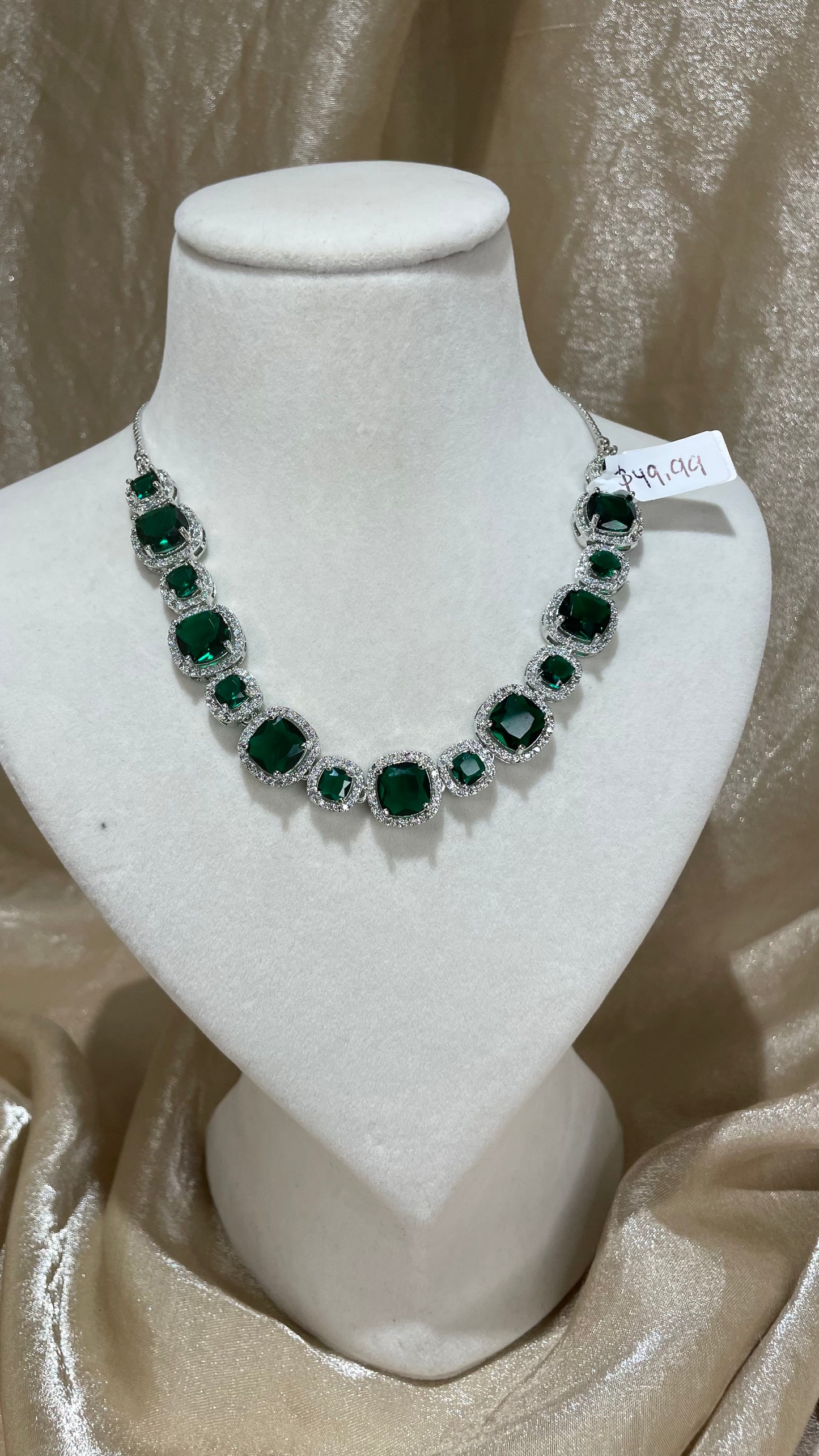 emerald green necklace set