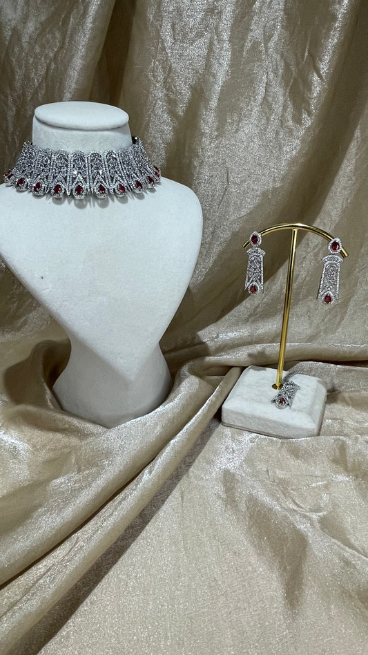 red choker set
