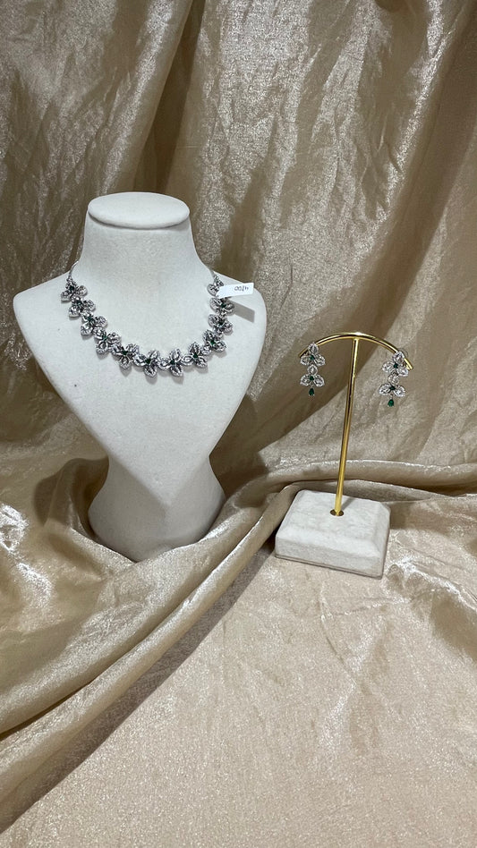emerald green necklace set