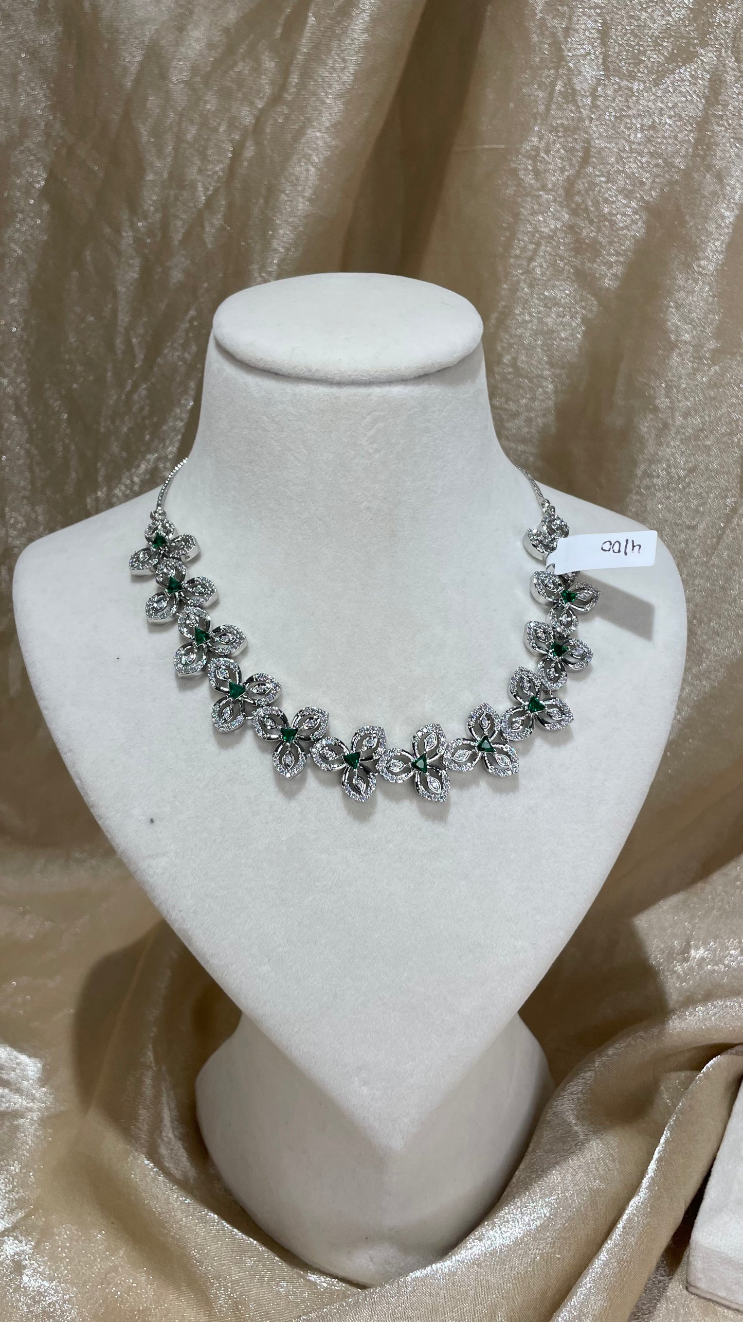 emerald green necklace set
