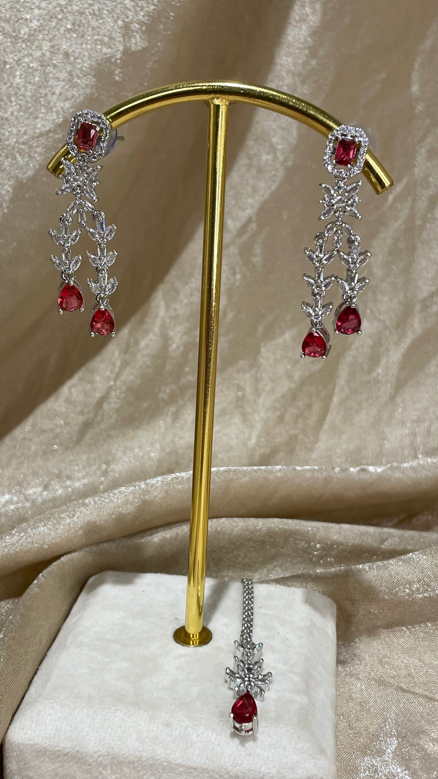 red necklace set
