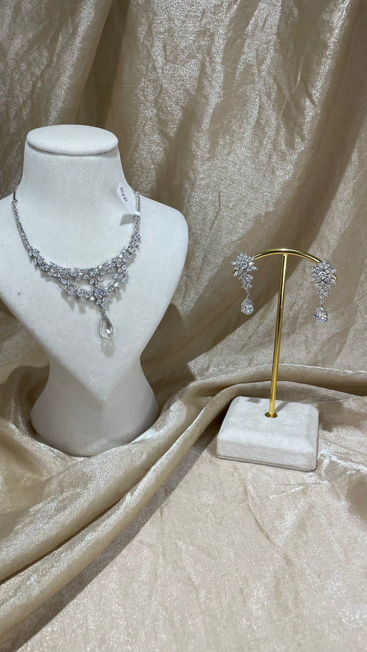 silver necklace set