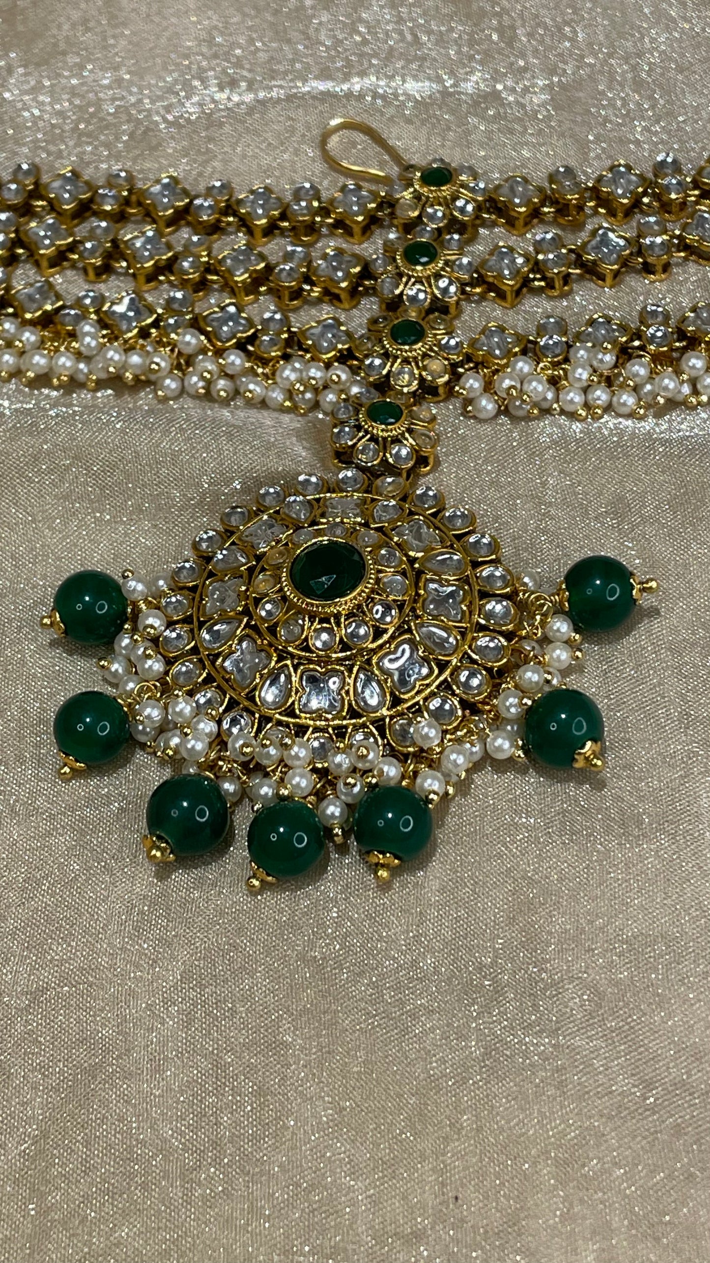 emerald green matha patti