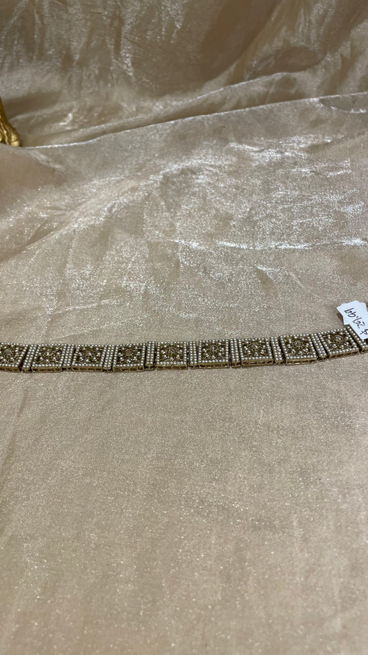 floral detail sheeshphool