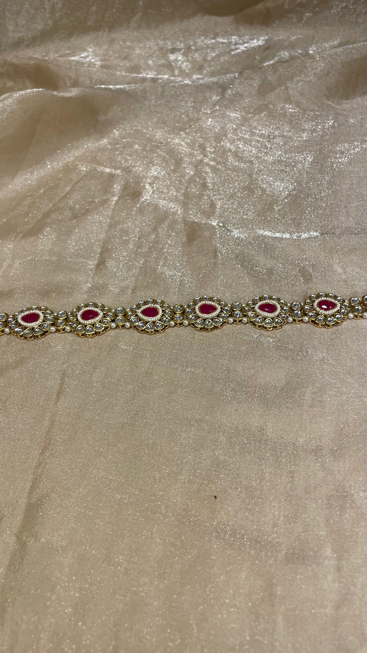 maroon headband