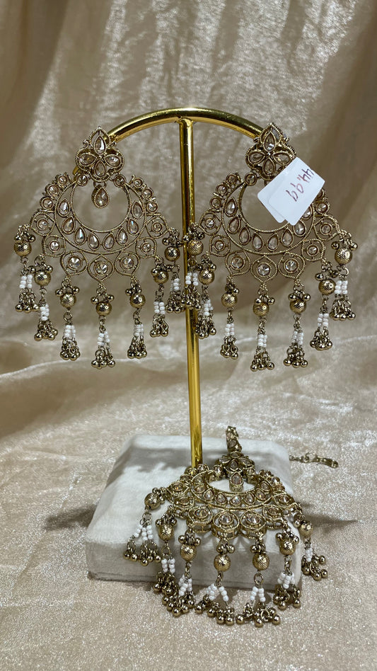 gold earring/tikka set