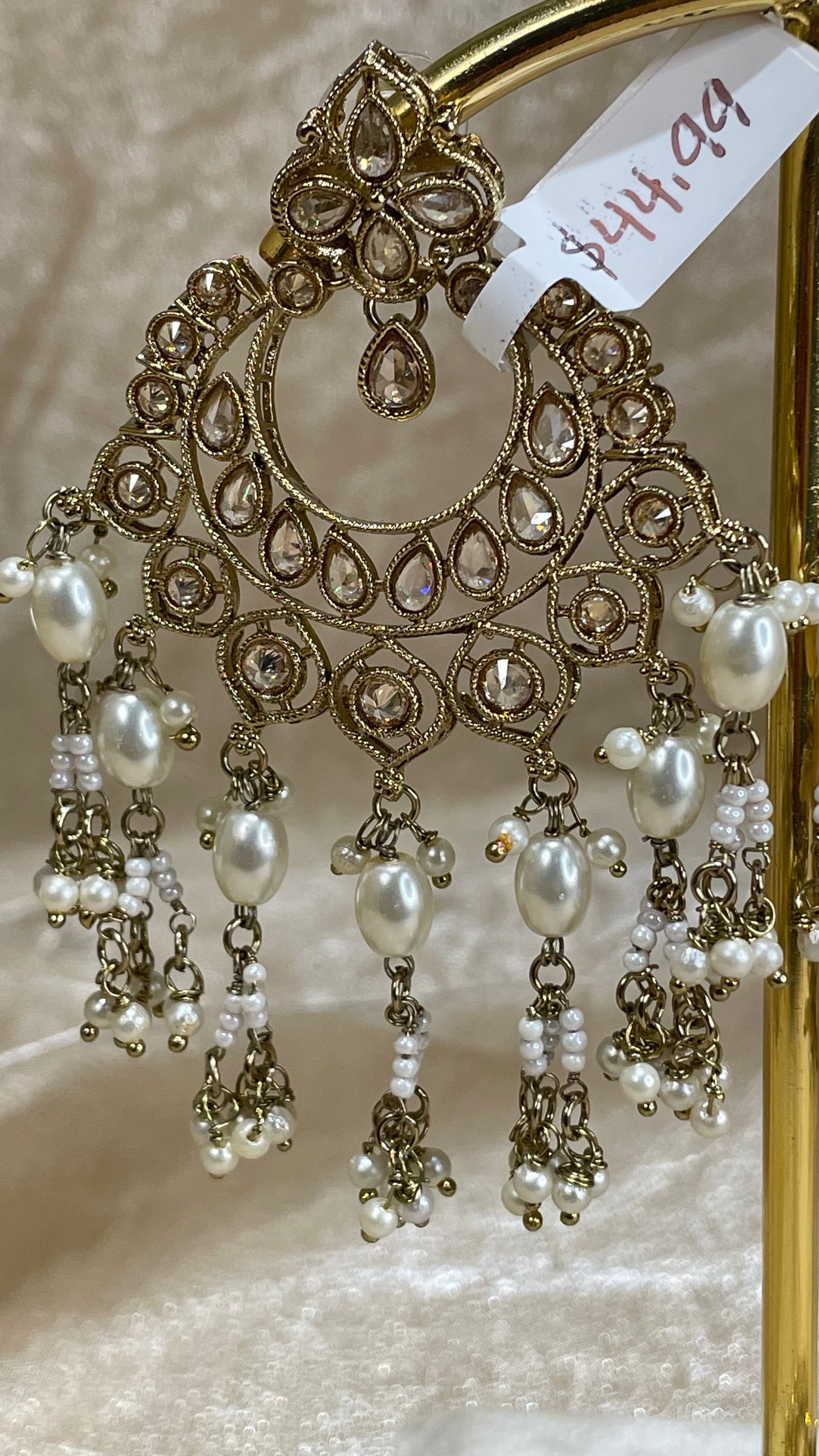 gold earring/tikka set
