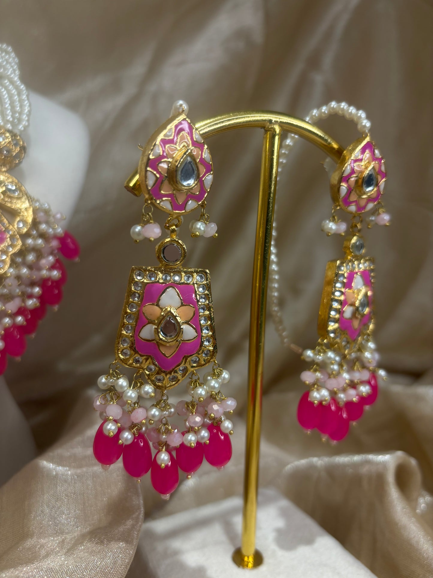 Hot pink thappa kundan necklace set