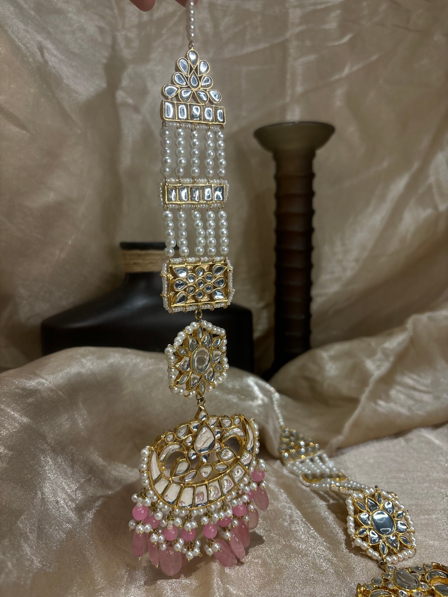 Baby pink farshi kundan sahare earring/tikka set