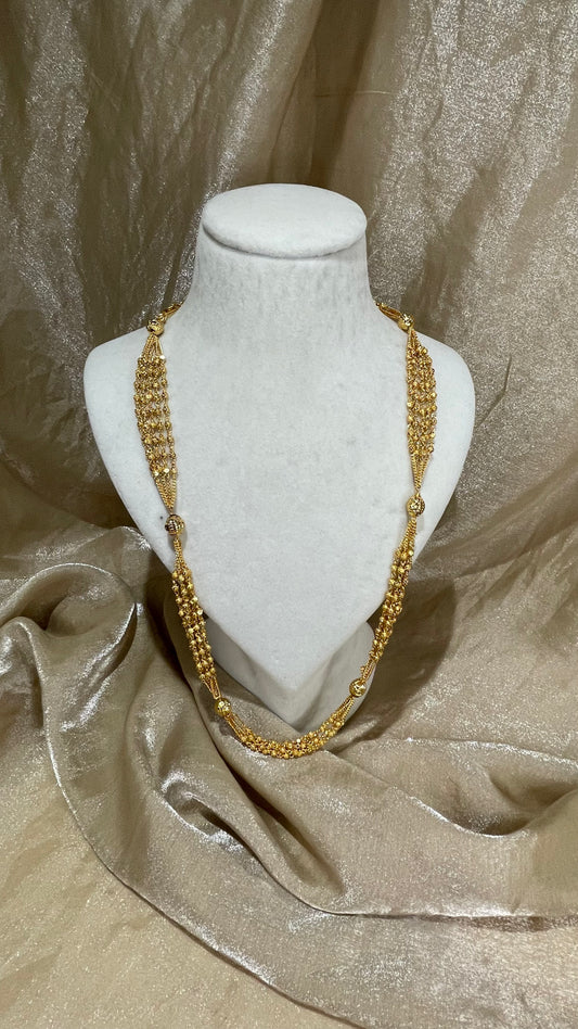 gold look necklace set
