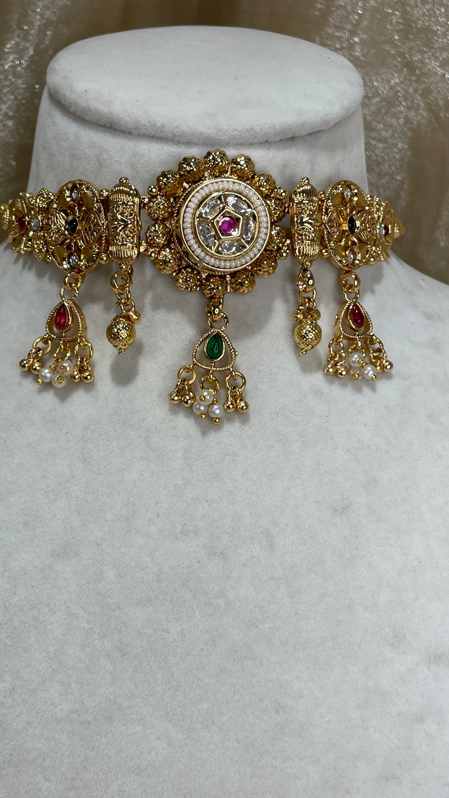 rajwadi choker set
