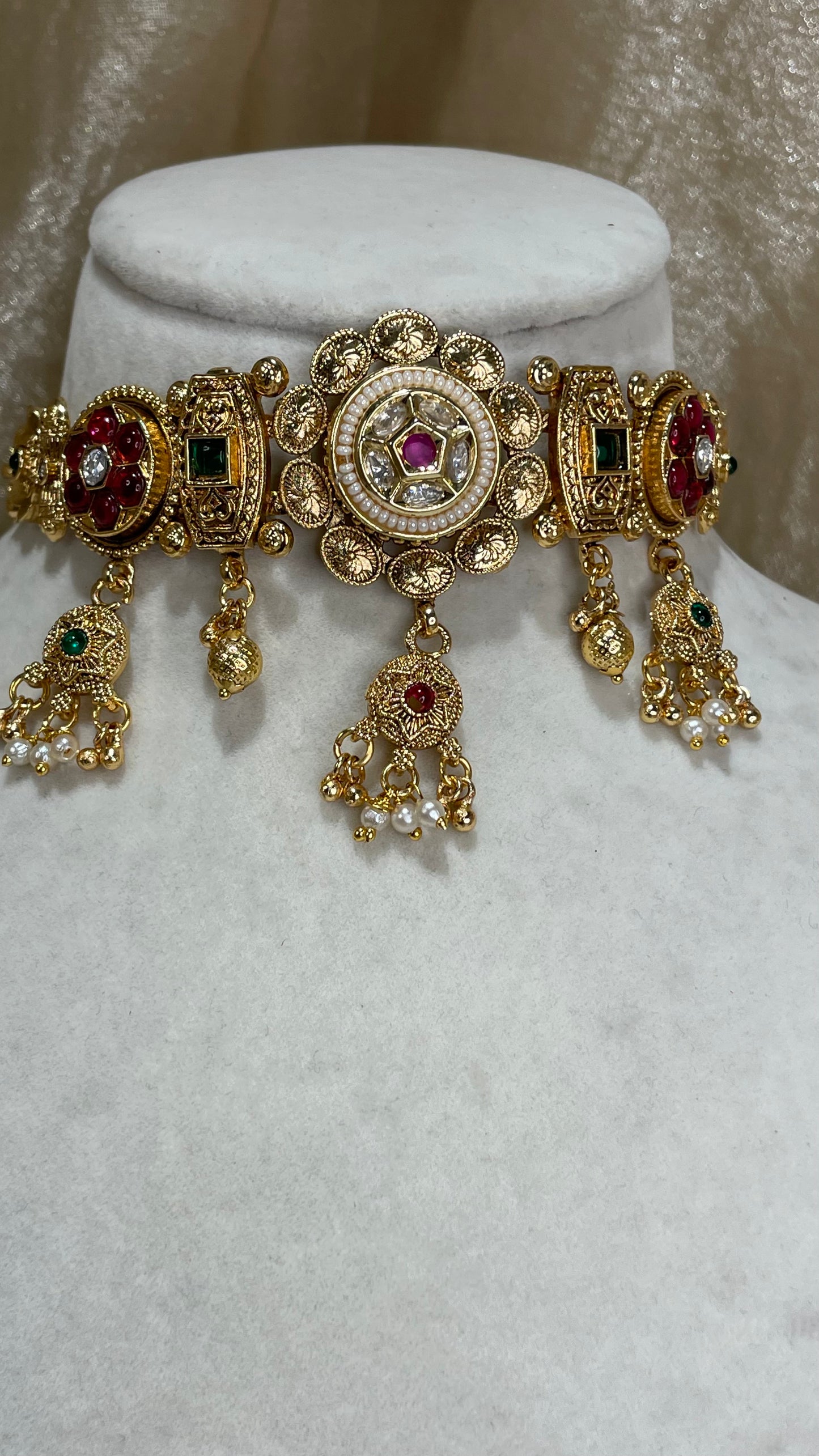 rajwadi choker set