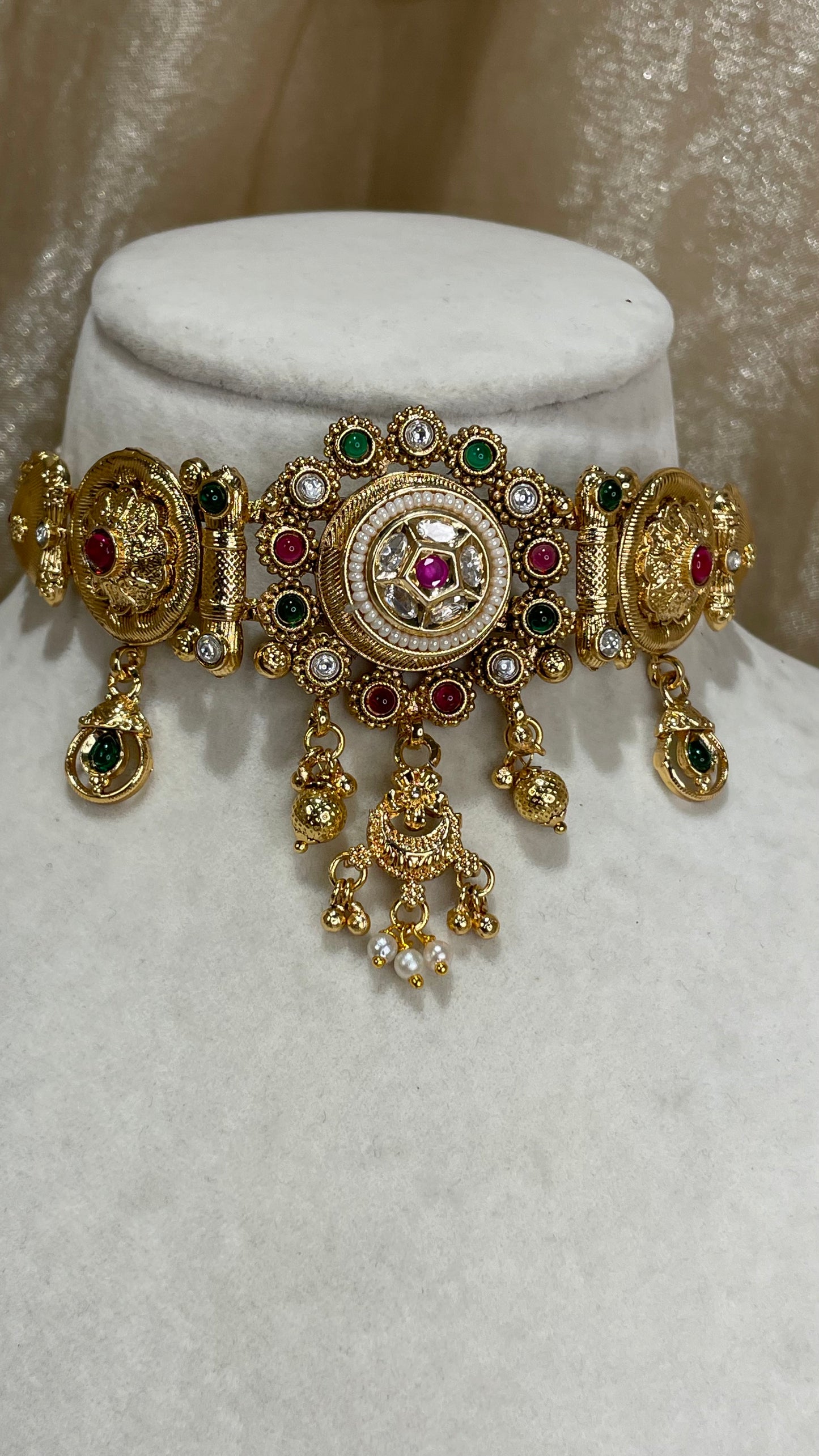 rajwadi choker set