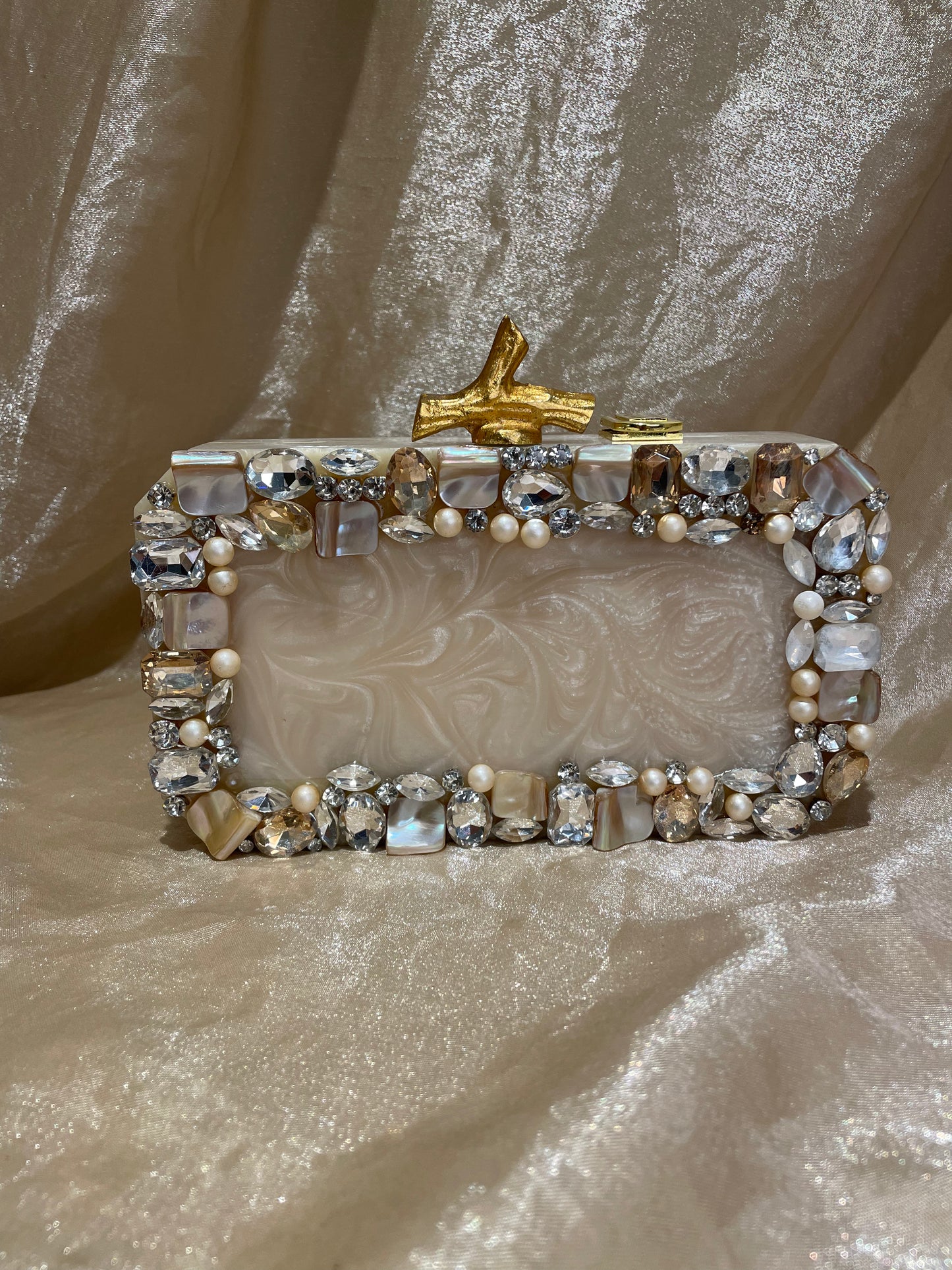 marble clutch