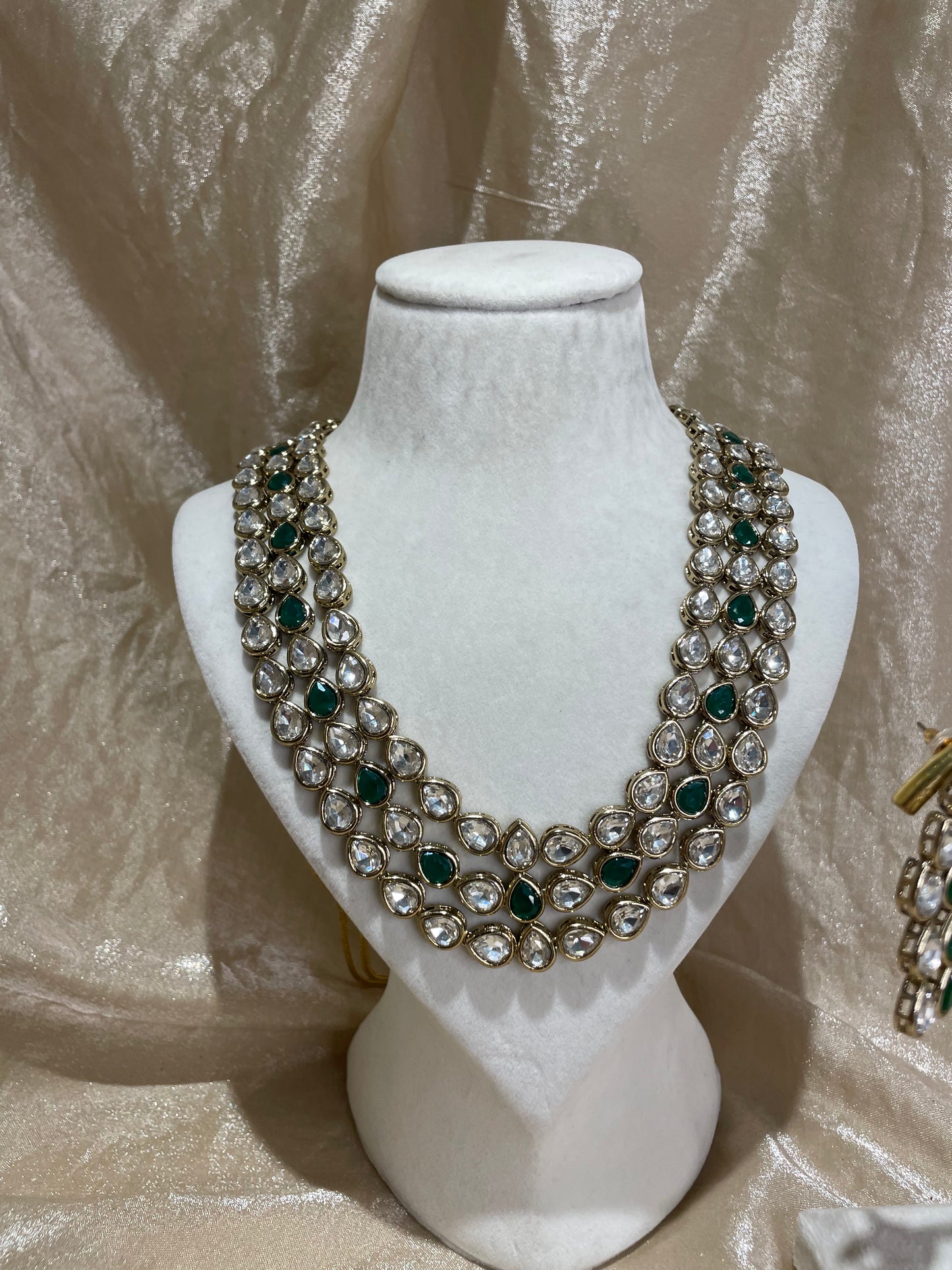 emerald green necklace set