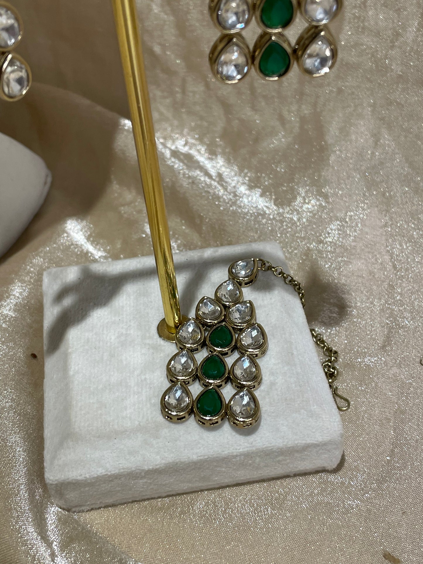 emerald green necklace set