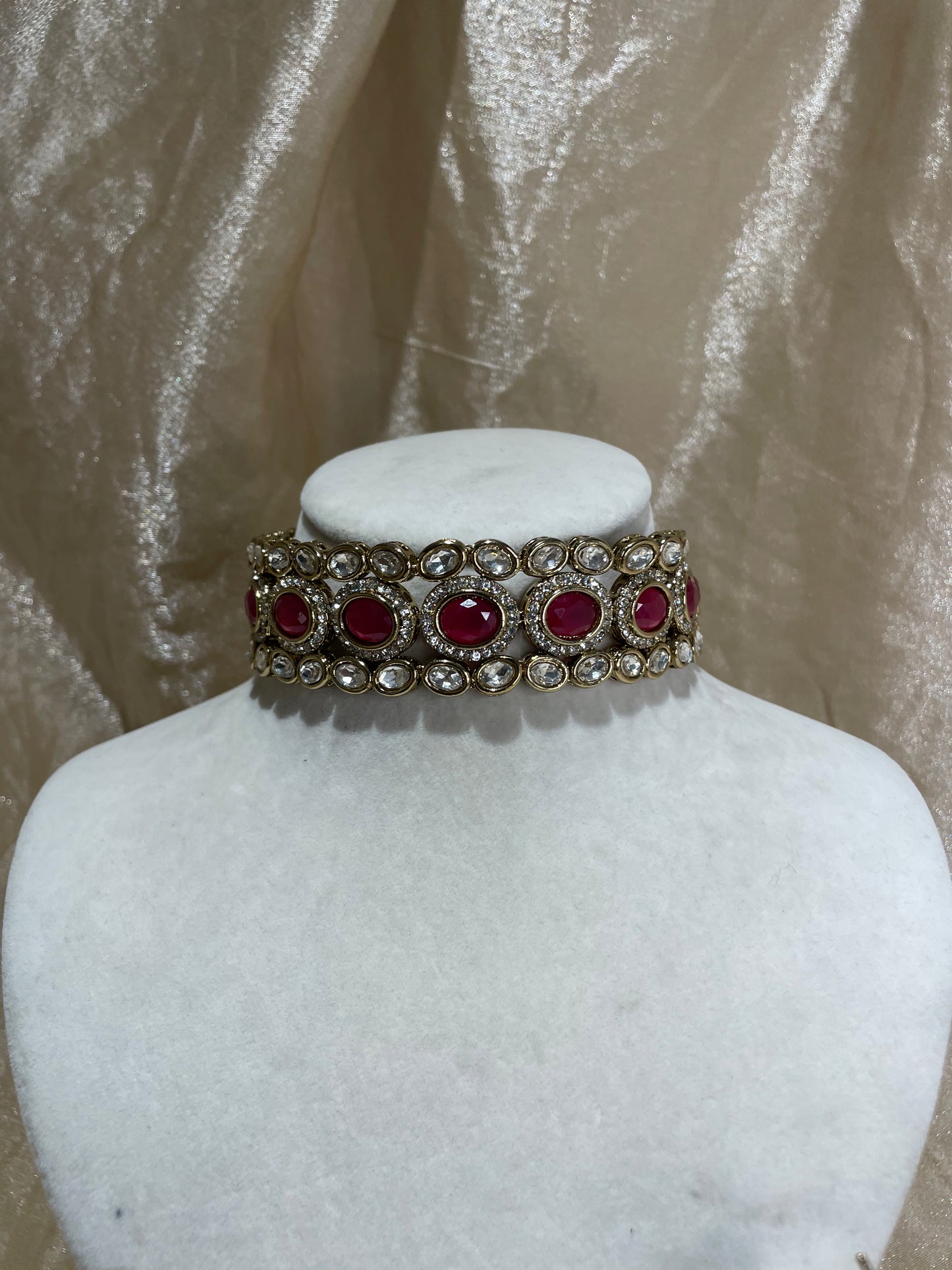 maroon choker set