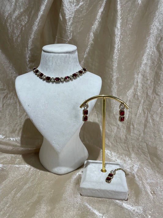 maroon necklace set