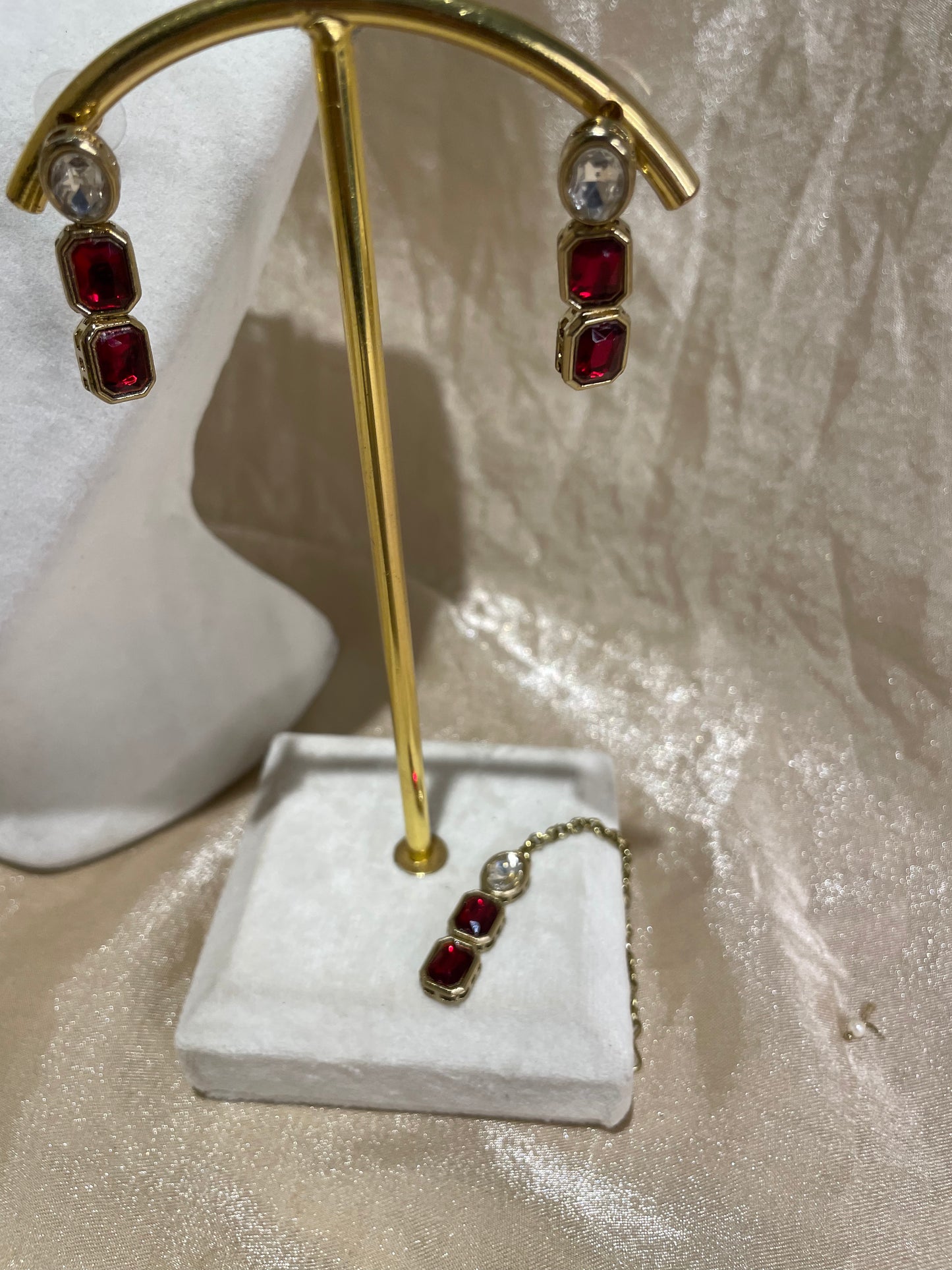 maroon necklace set
