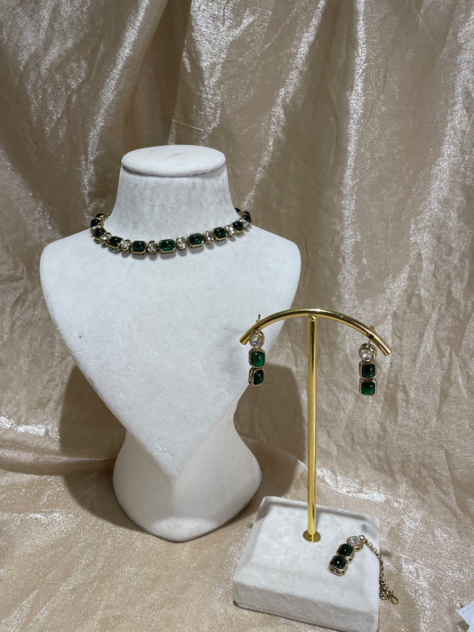 emerald green necklace set
