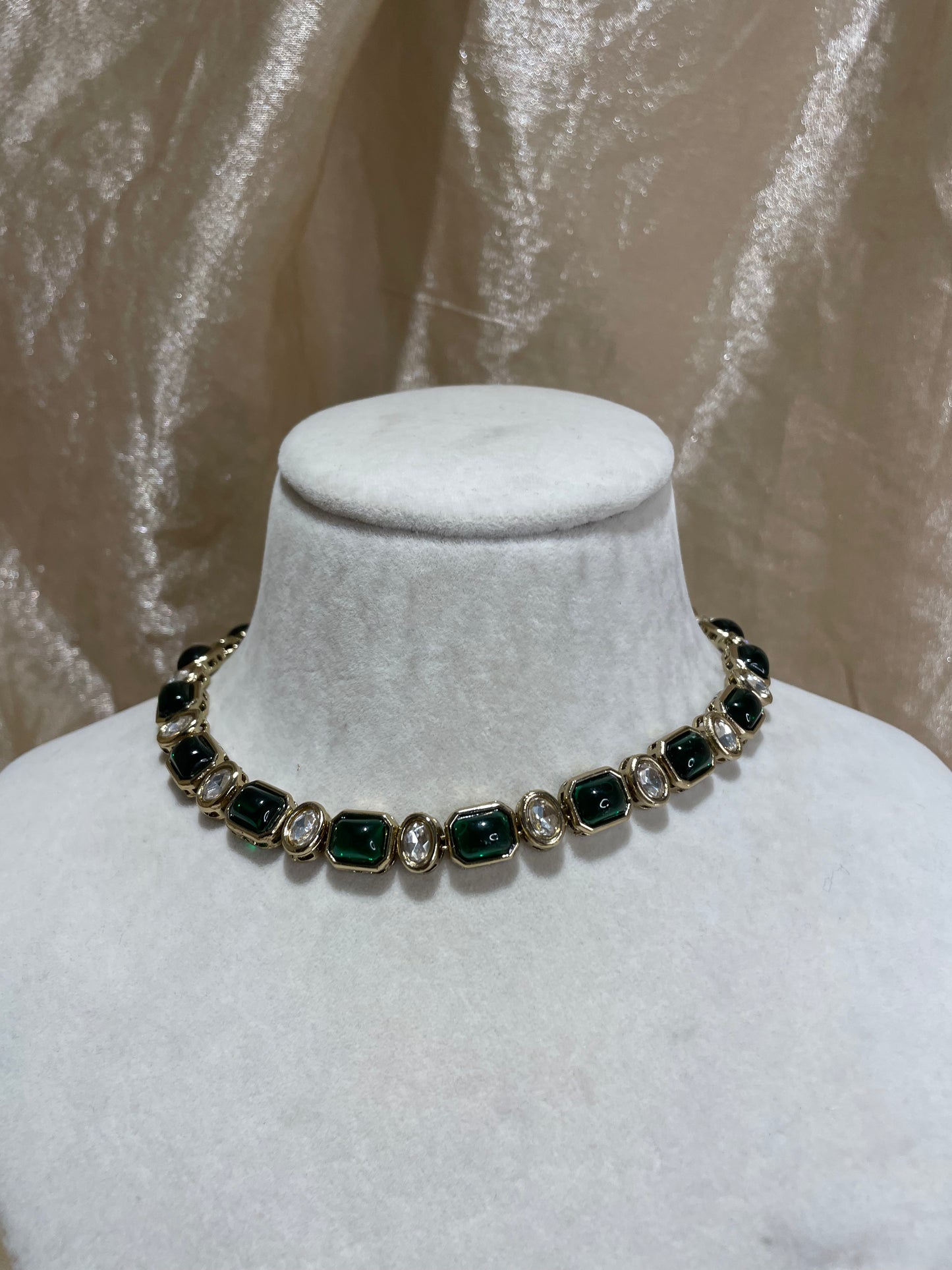 emerald green necklace set