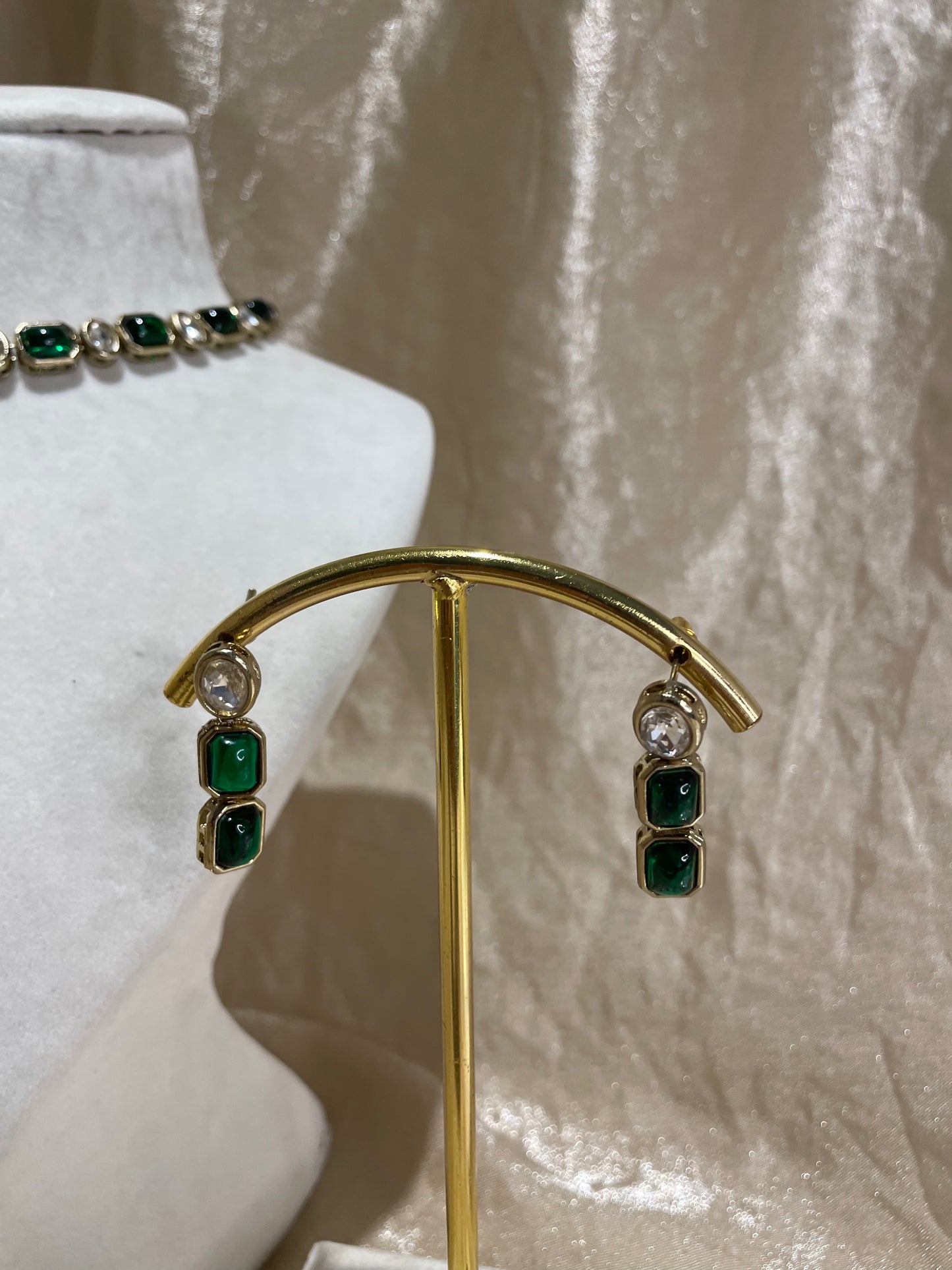emerald green necklace set