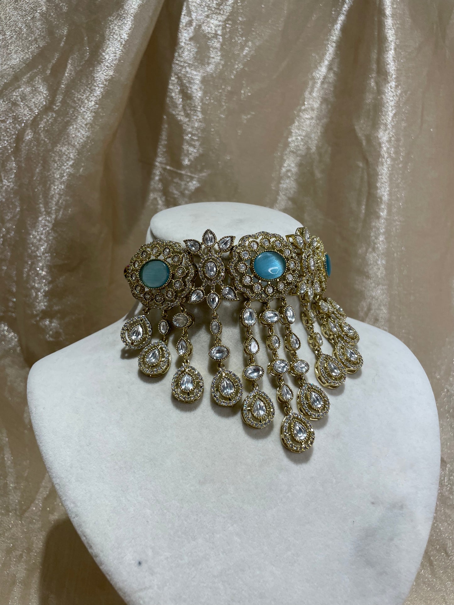 light blue choker set