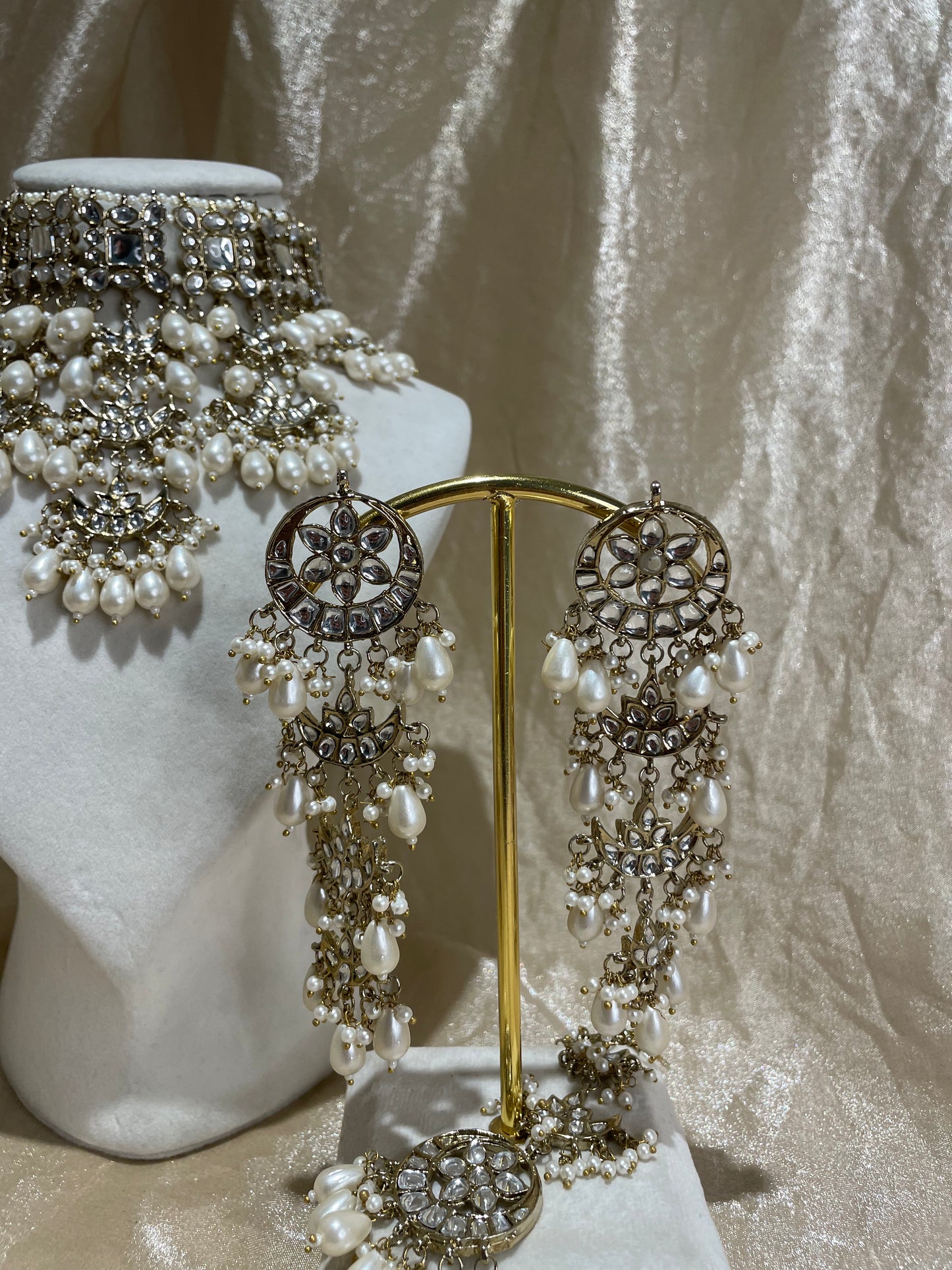 gold choker set