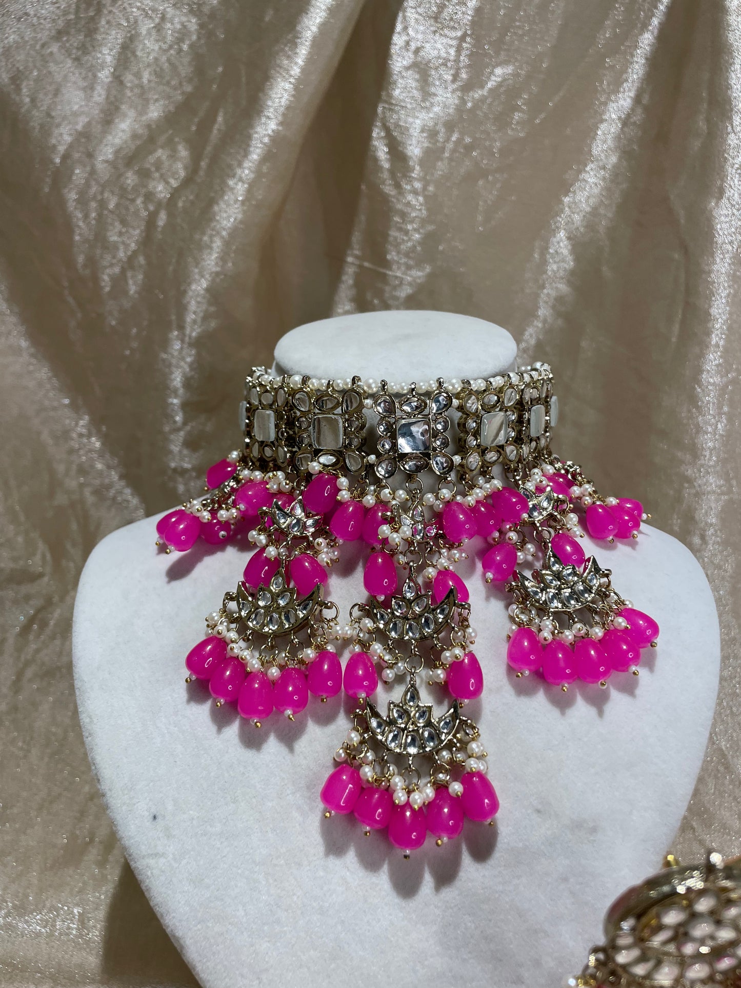 hot pink choker set