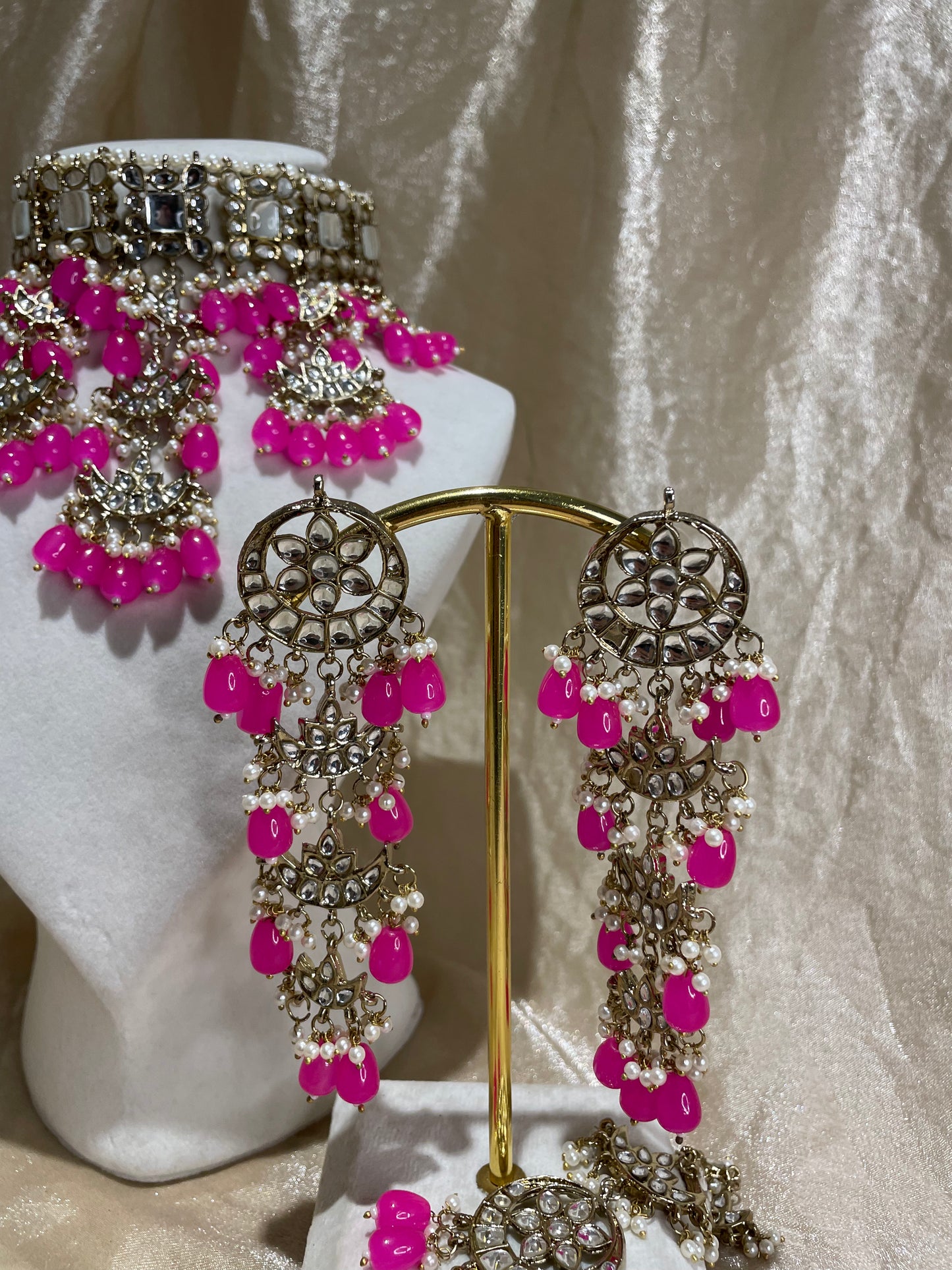 hot pink choker set