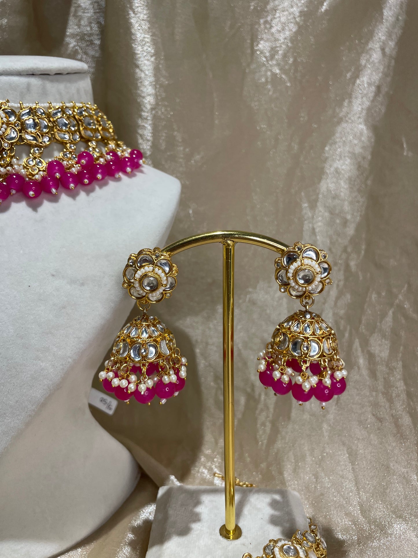 hot pink choker set