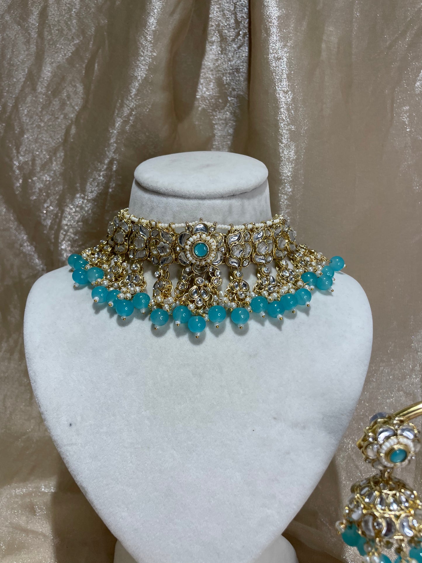 light blue choker set
