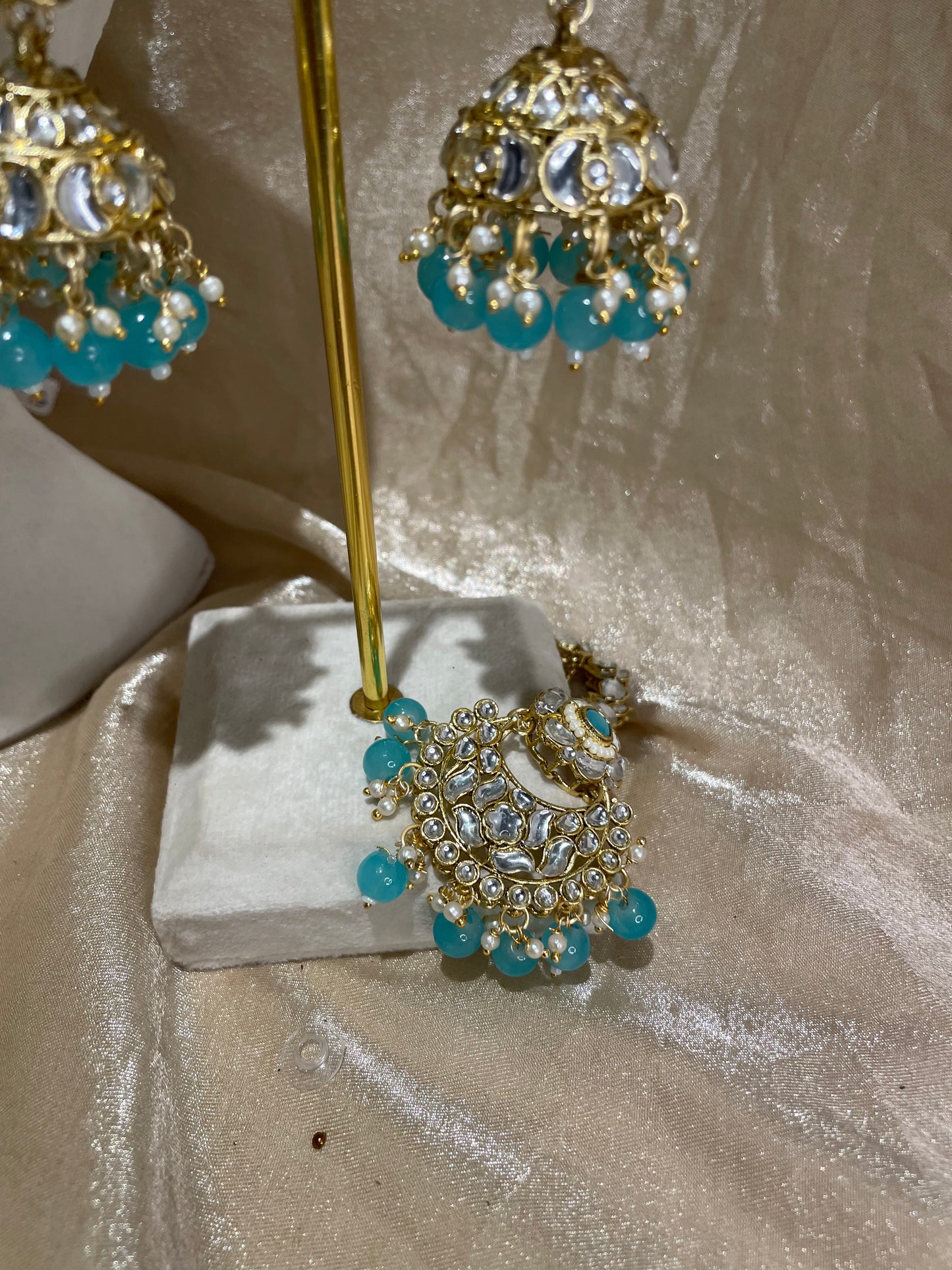 light blue choker set