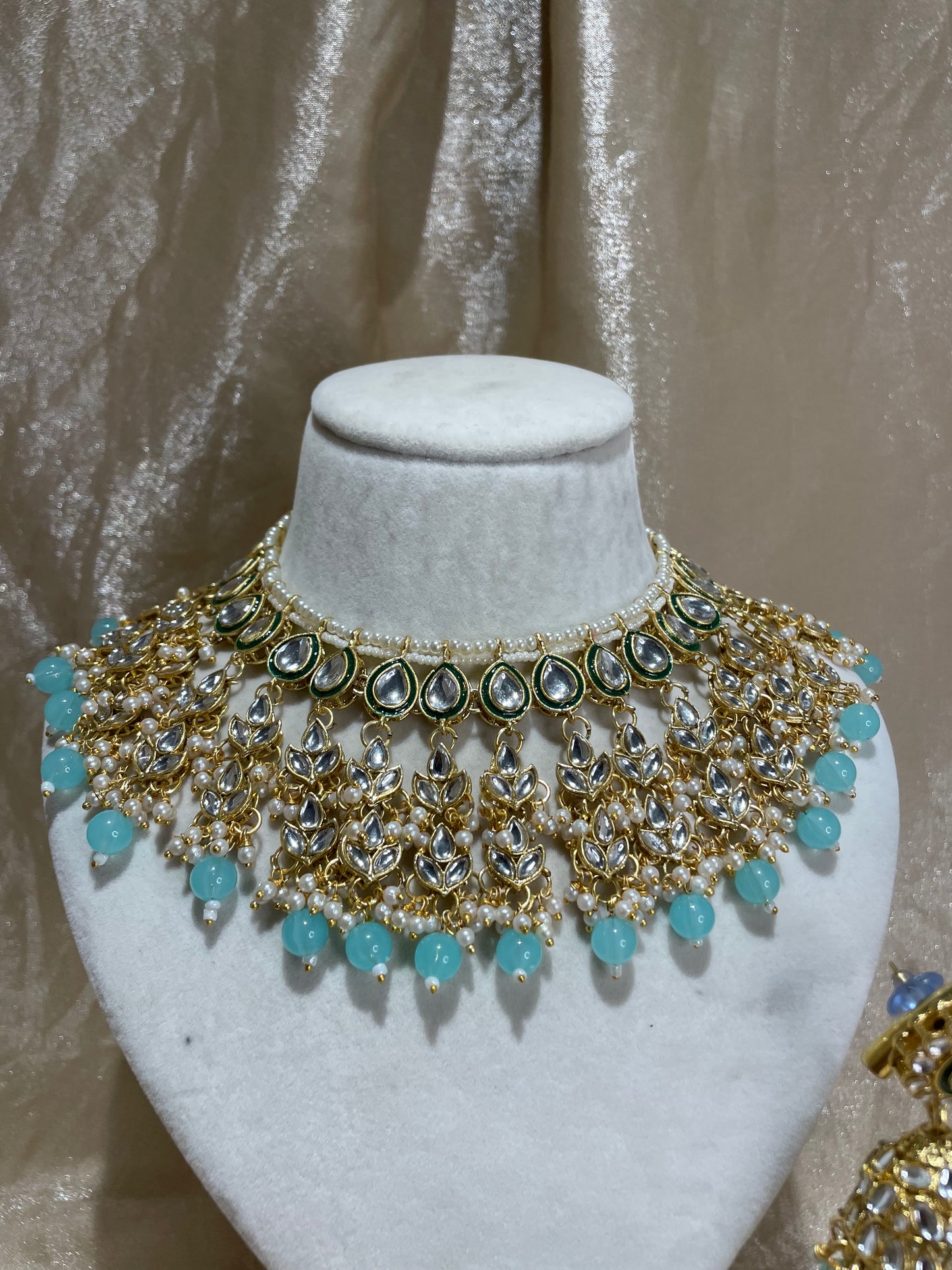 light blue necklace set