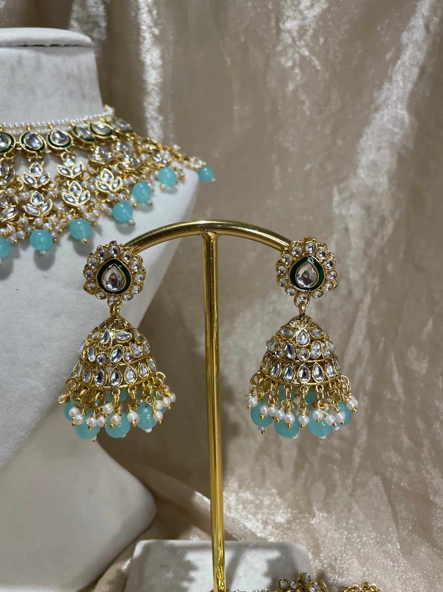 light blue necklace set