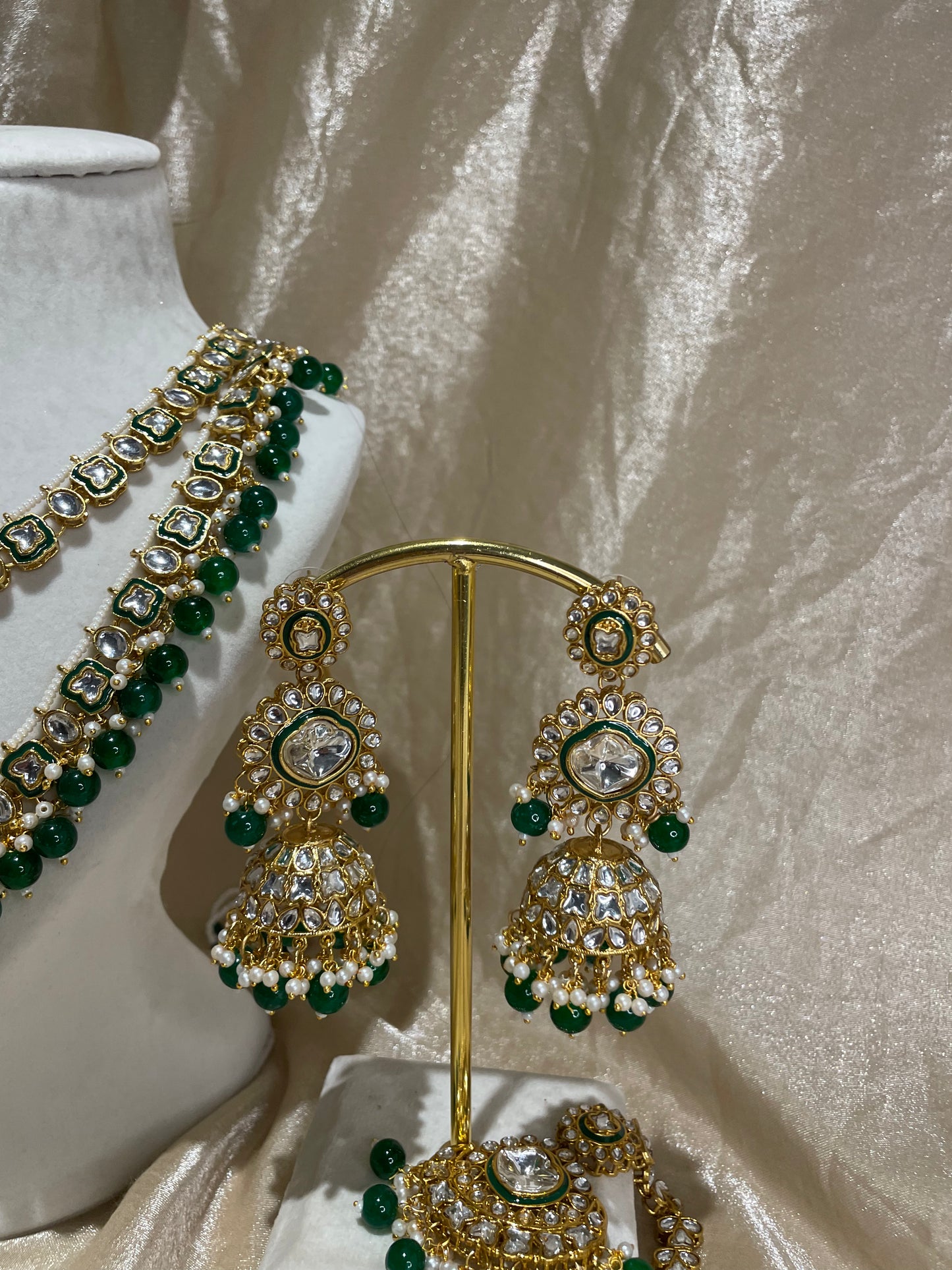 emerald green necklace set