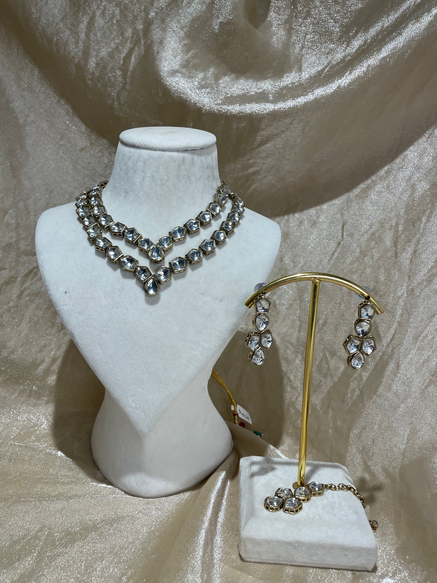 v shape kundan necklace set