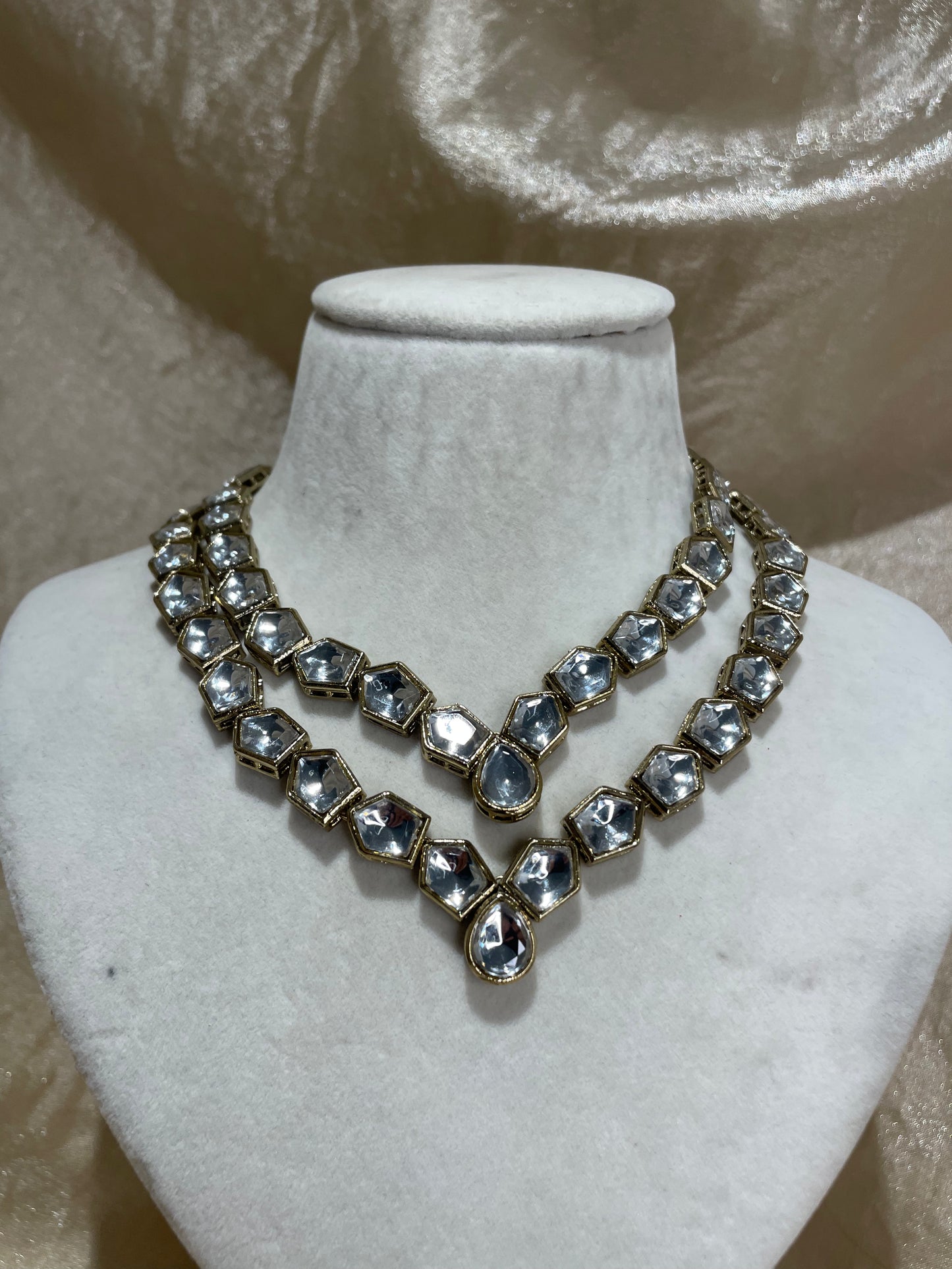 v shape kundan necklace set