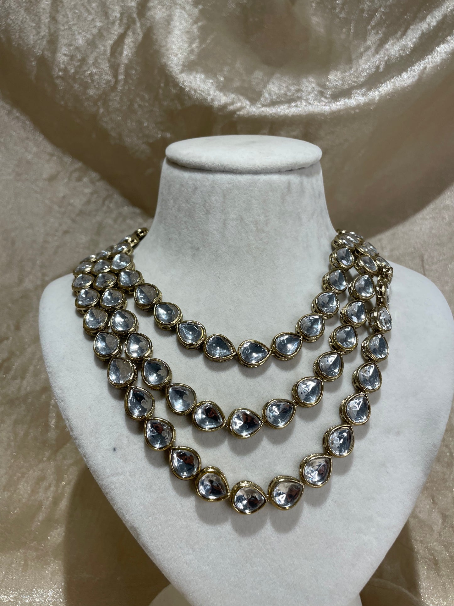 3 layered necklace set
