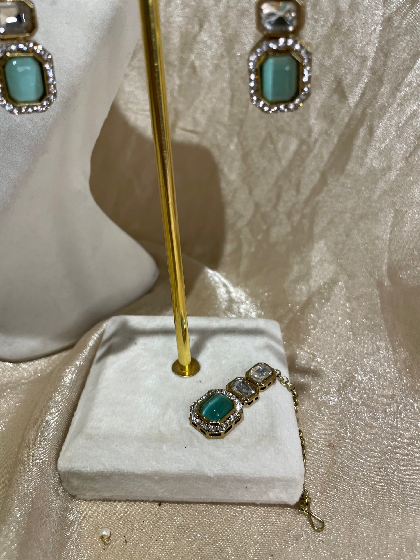 light blue necklace set