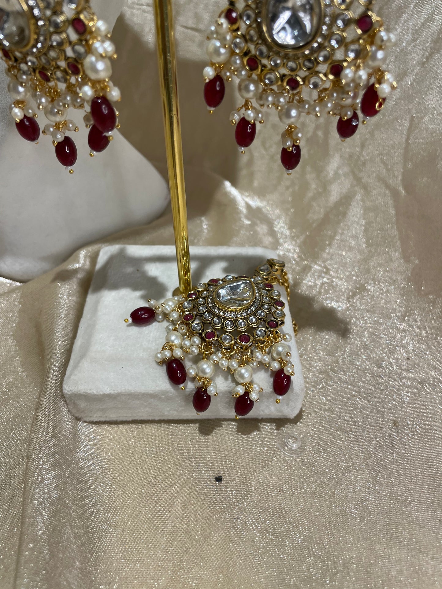 maroon choker set