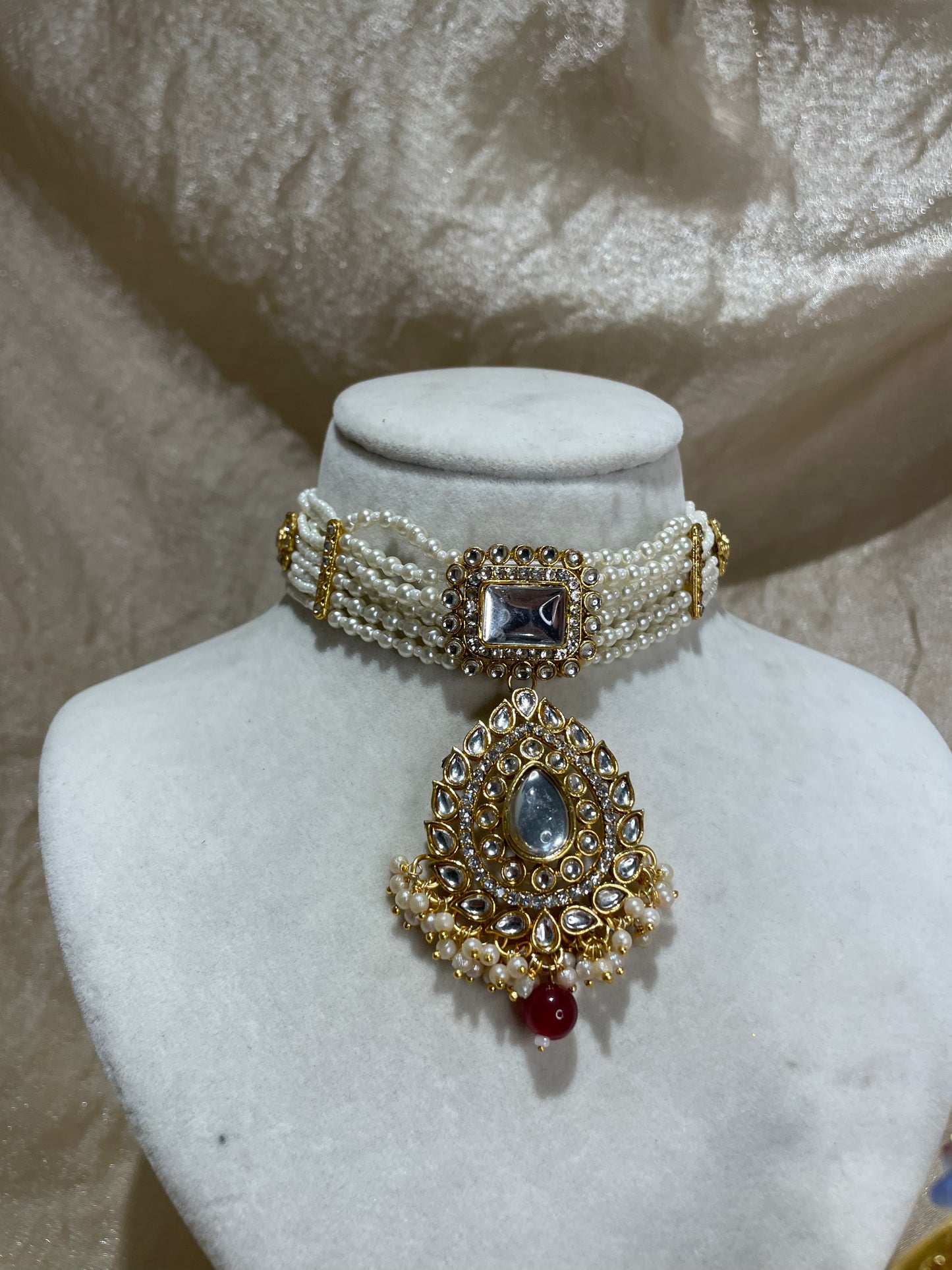 maroon choker set