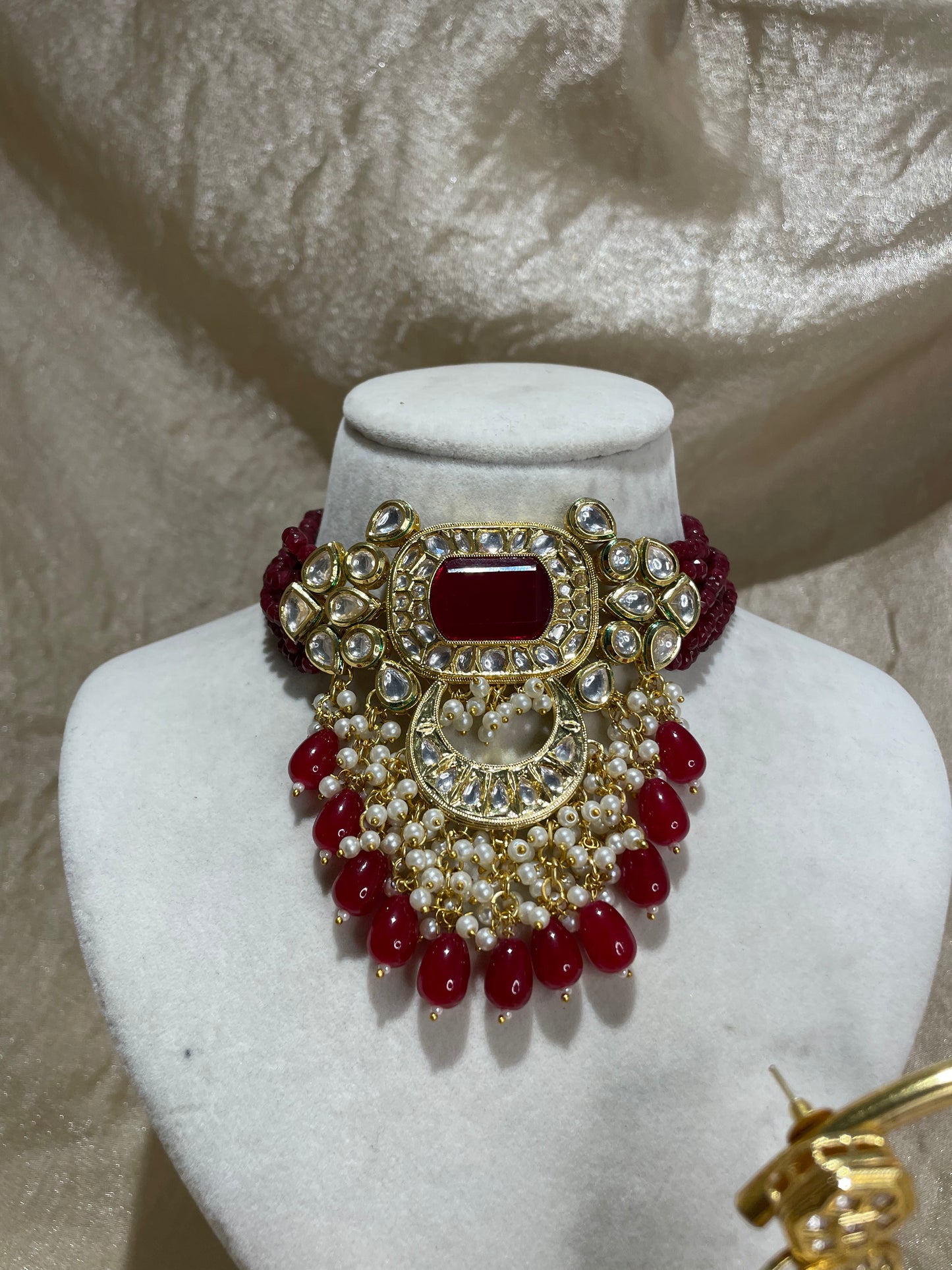 maroon choker set