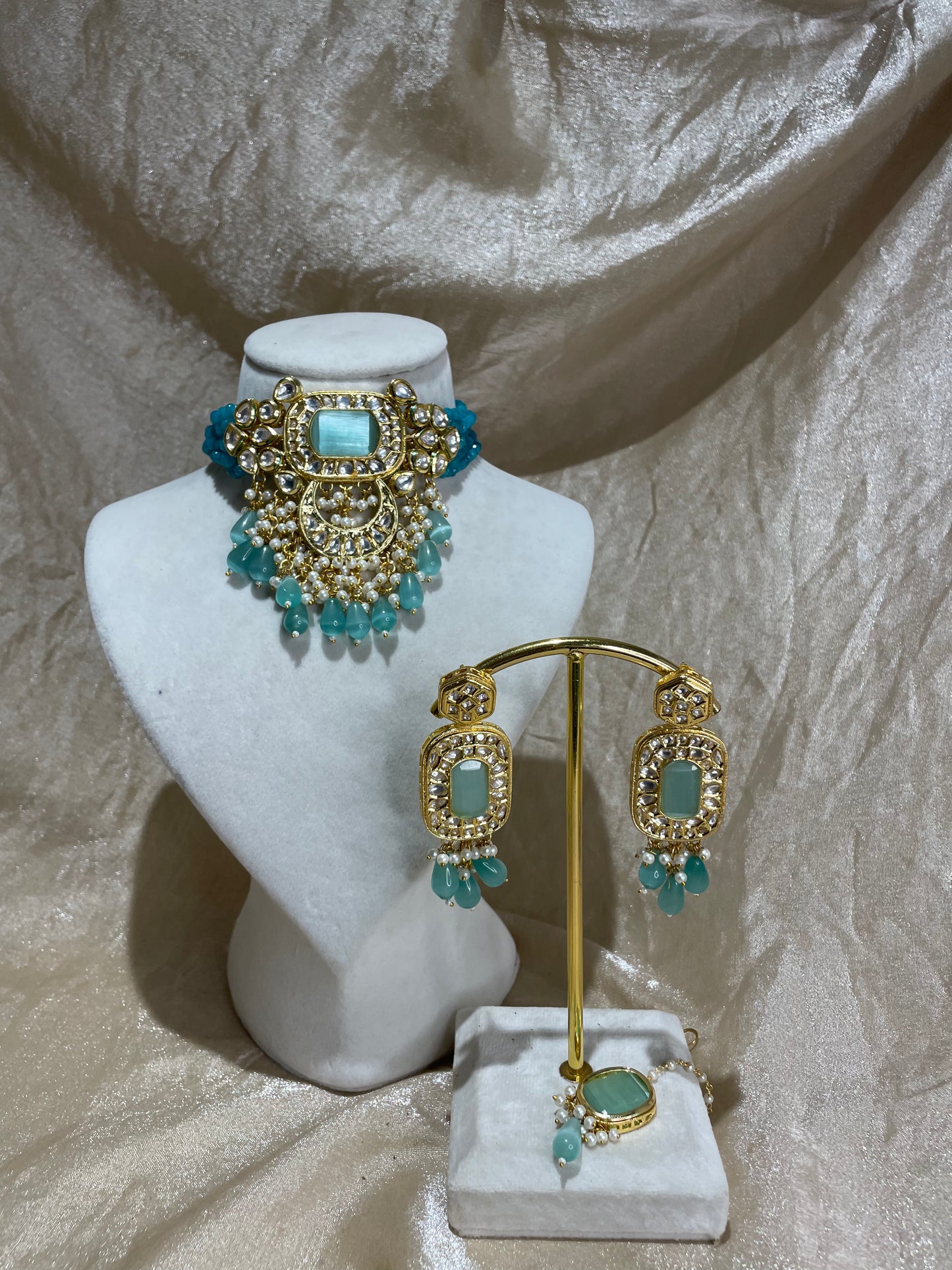 light blue choker set