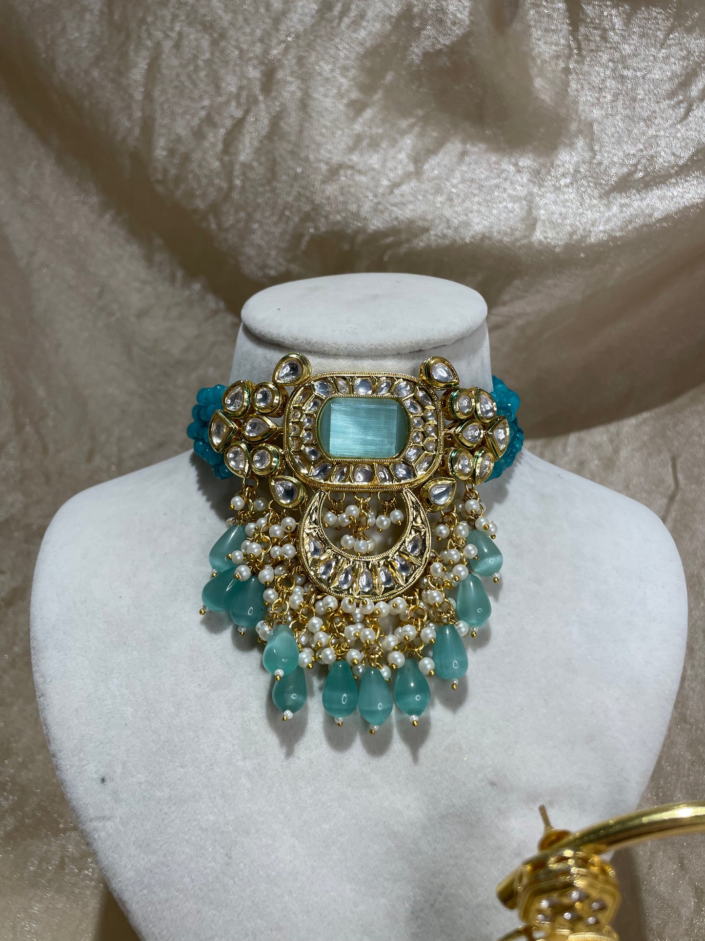 light blue choker set