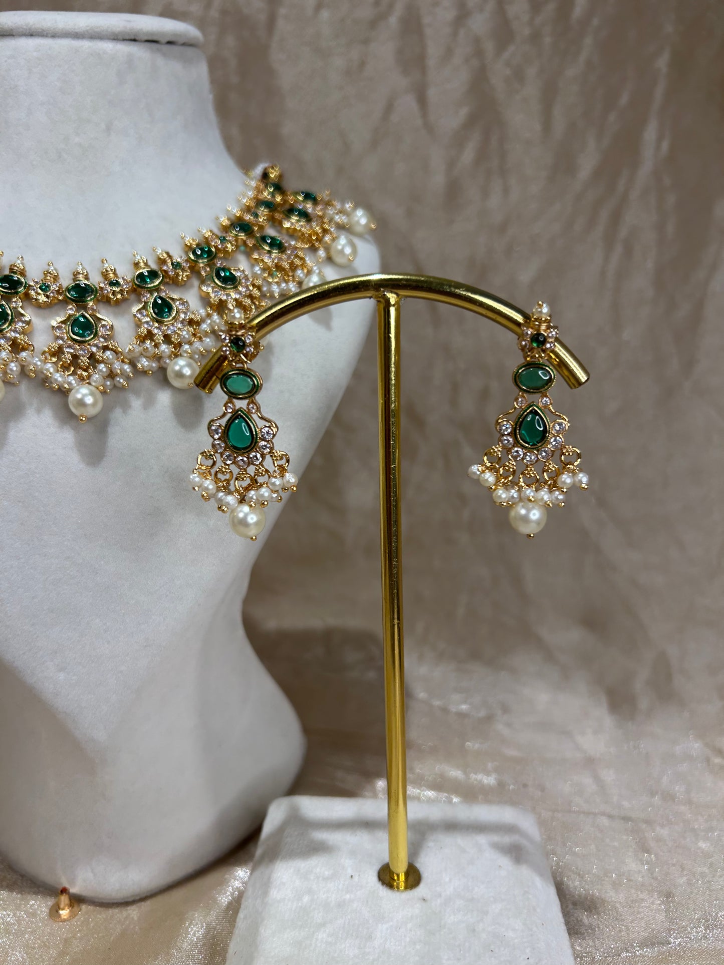 emerald green necklace set