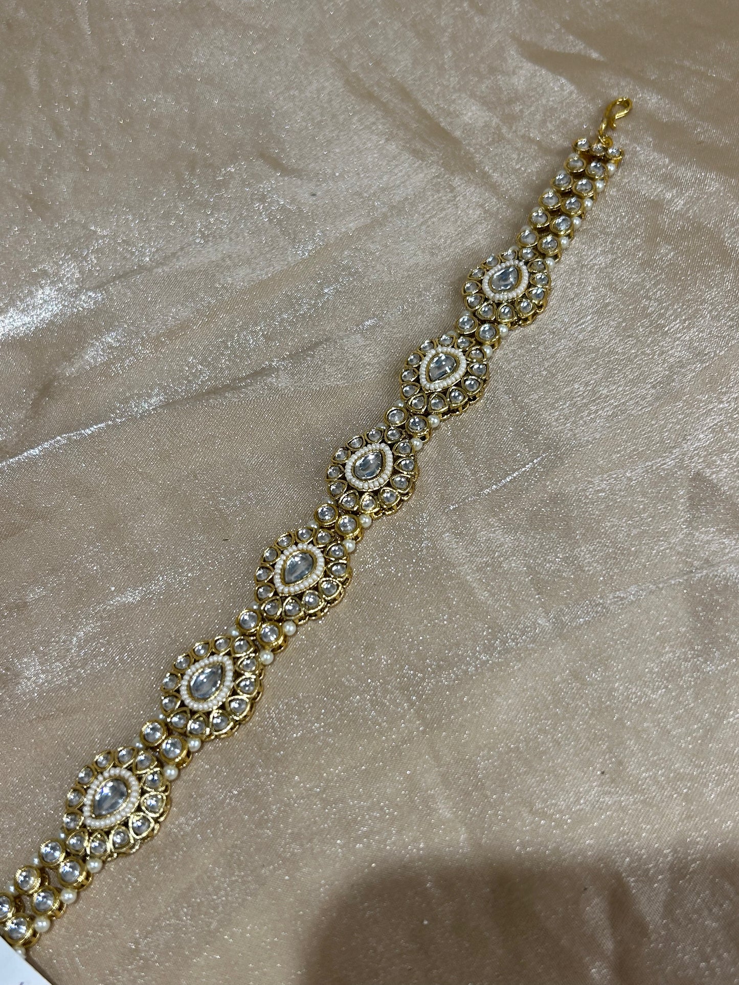 kundan matha patti