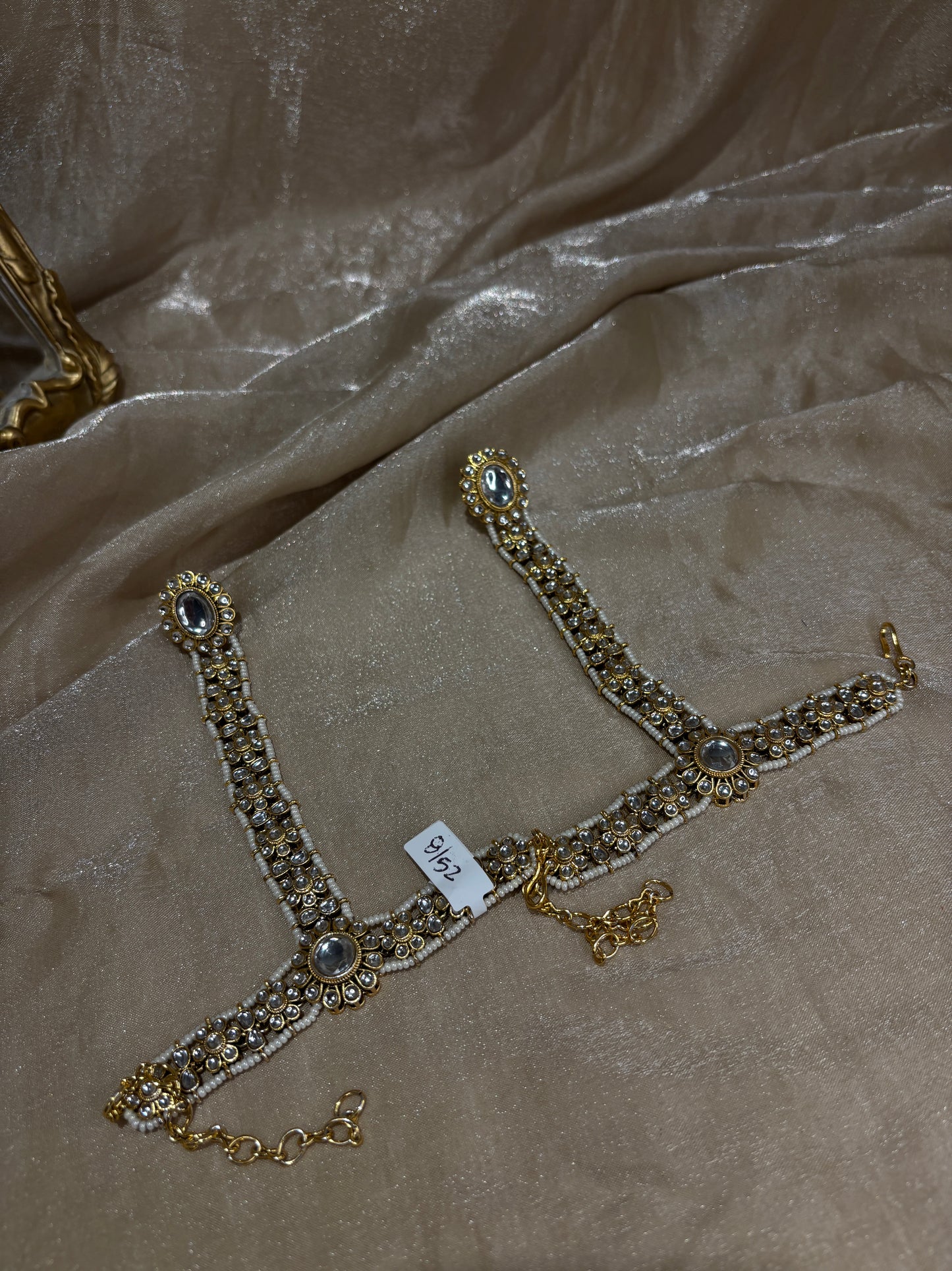 kundan hand accessories
