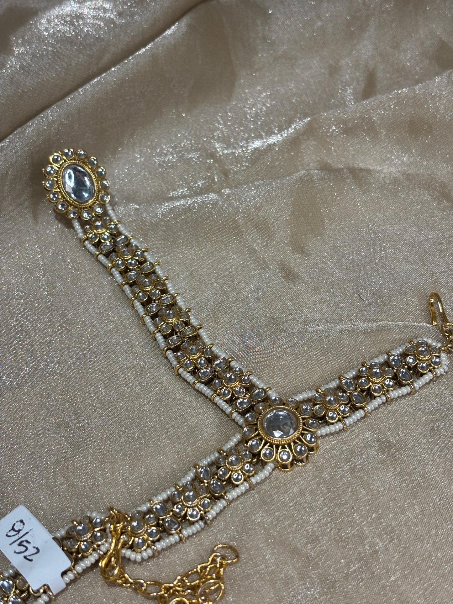 kundan hand accessories